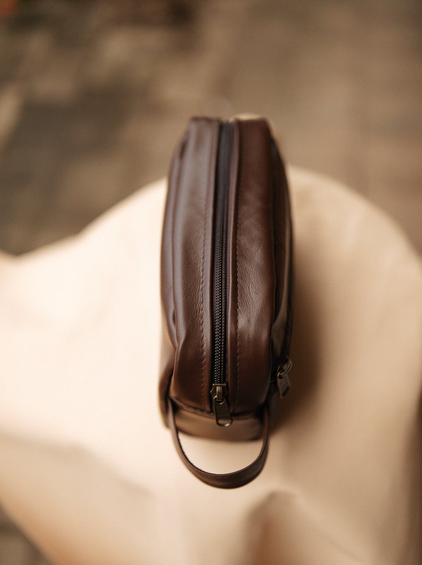 The Real McCaul Apparel & Accessories Small Toiletry Bathroom Bag - Kangaroo Australian Made Australian Owned Leather Australian Made Toiletry Dopp Kit Shaving Bathroom Bag - Cowhide - Men's Gifts