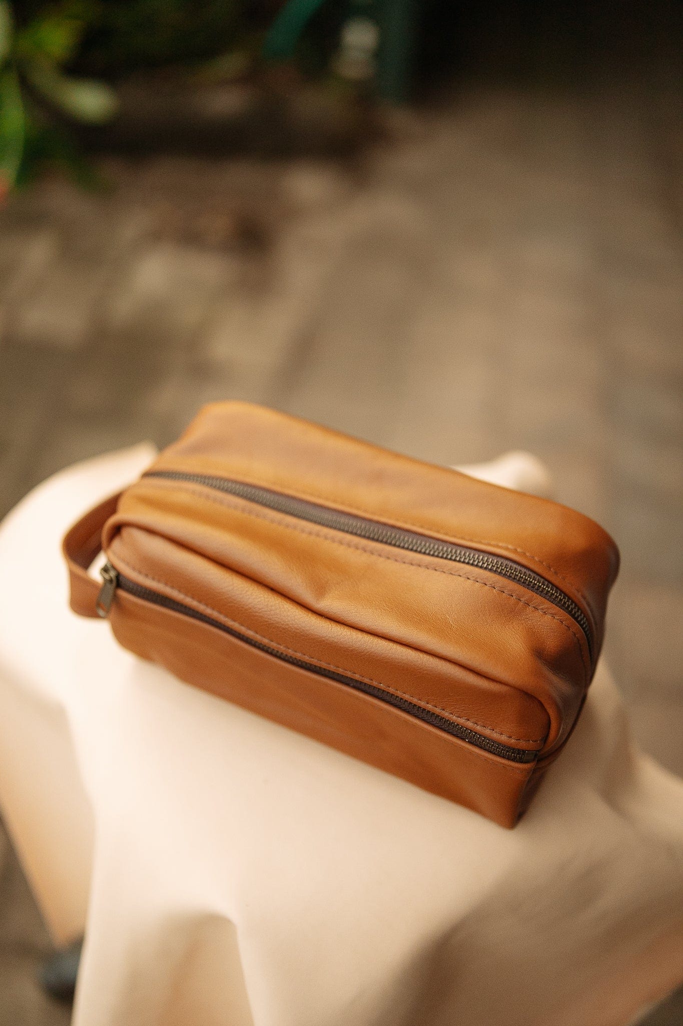 The Real McCaul Apparel & Accessories Toiletry Bathroom Bag - Cowhide Australian Made Australian Owned Leather Australian Made Toiletry Dopp Kit Shaving Bathroom Bag - Cowhide - Men's Gifts
