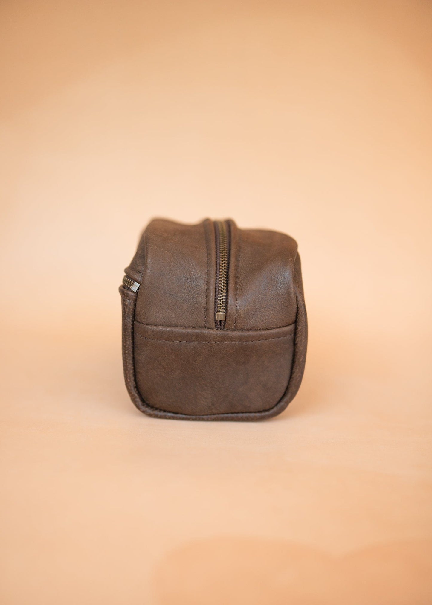 The Real McCaul Apparel & Accessories Toiletry Bathroom Washbag - Cowhide - Mottle Brown Australian Made Australian Owned Leather Australian Made Toiletry Dopp Kit Shaving Bathroom Bag - Cowhide - Men's Gifts