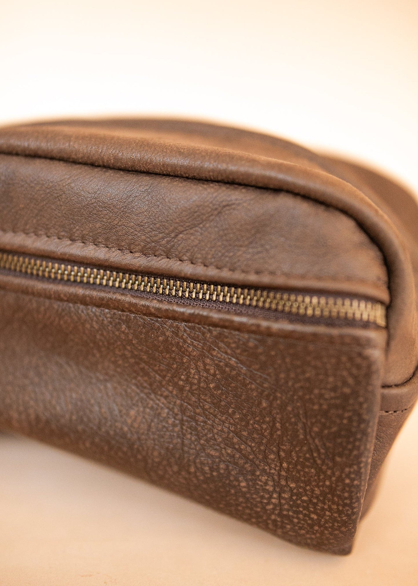 The Real McCaul Apparel & Accessories Toiletry Bathroom Washbag - Cowhide - Mottle Brown Australian Made Australian Owned Leather Australian Made Toiletry Dopp Kit Shaving Bathroom Bag - Cowhide - Men's Gifts