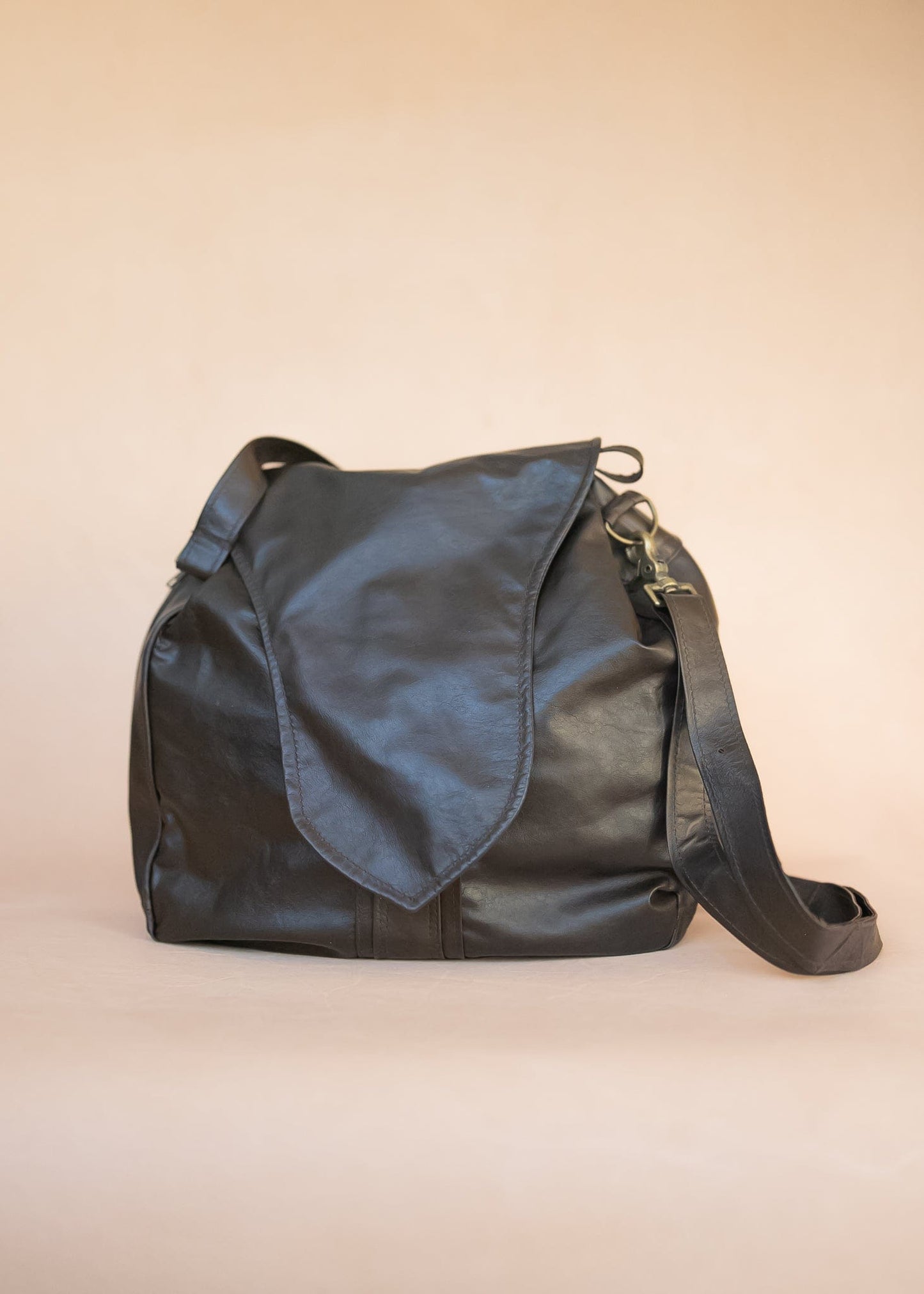 The Real McCaul Back Packs The Convertible - Backpack/Shoulder Bag - Kangaroo Australian Made Australian Owned Back Pack to Shoulder Bag Convertible MADE IN AUSTRALIA