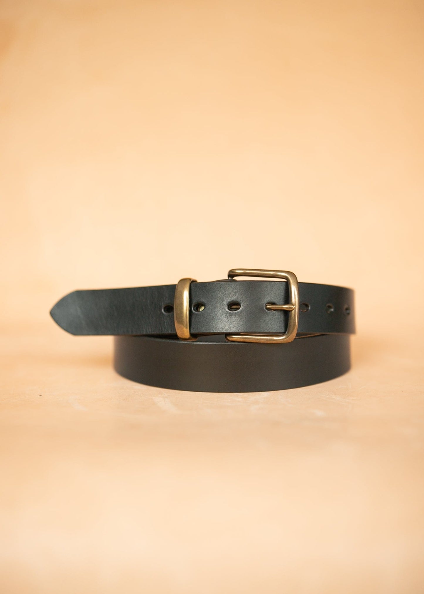 The Real McCaul Leathergoods Belts Plain 38mm Belt - Black Australian Made Australian Owned Solid Leather Men's Belt - Handmade in Australia - Black - Brass Buckle