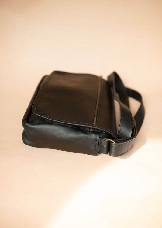 The Real McCaul Leathergoods Zeuss Satchel Bag - Kangaroo Australian Made Australian Owned Men's Leather Satchel Made In Australia- Laptop/iPad