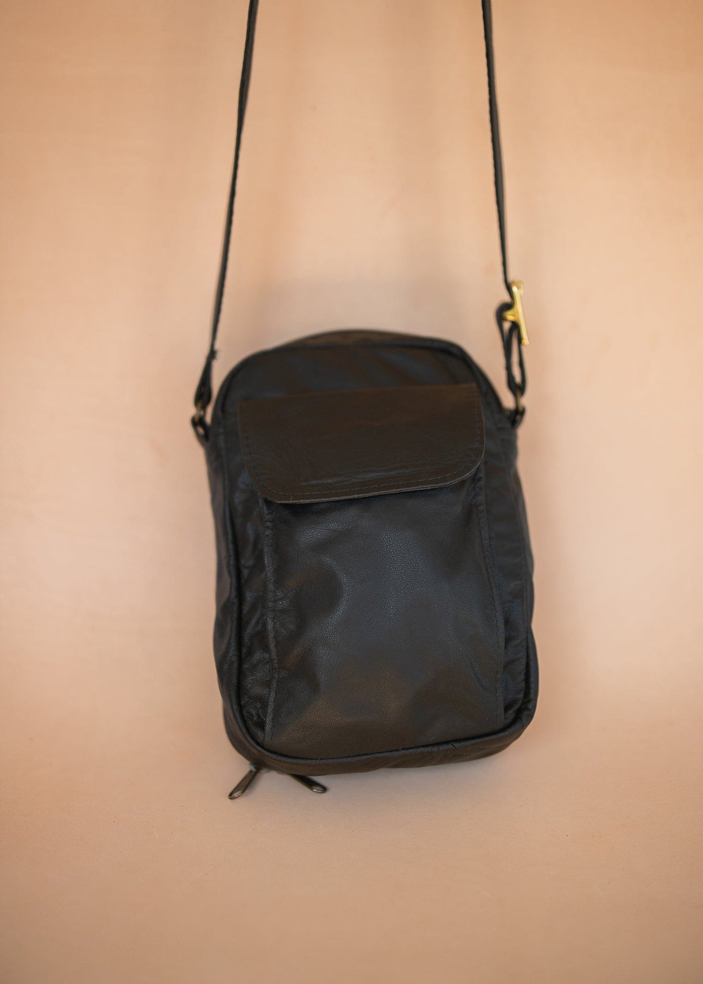 The Real McCaul Shoulder Bags The Darren Bag - Cowhide - Black Australian Made Australian Owned Large Men's Organiser Man Bag Leather Made In Australia
