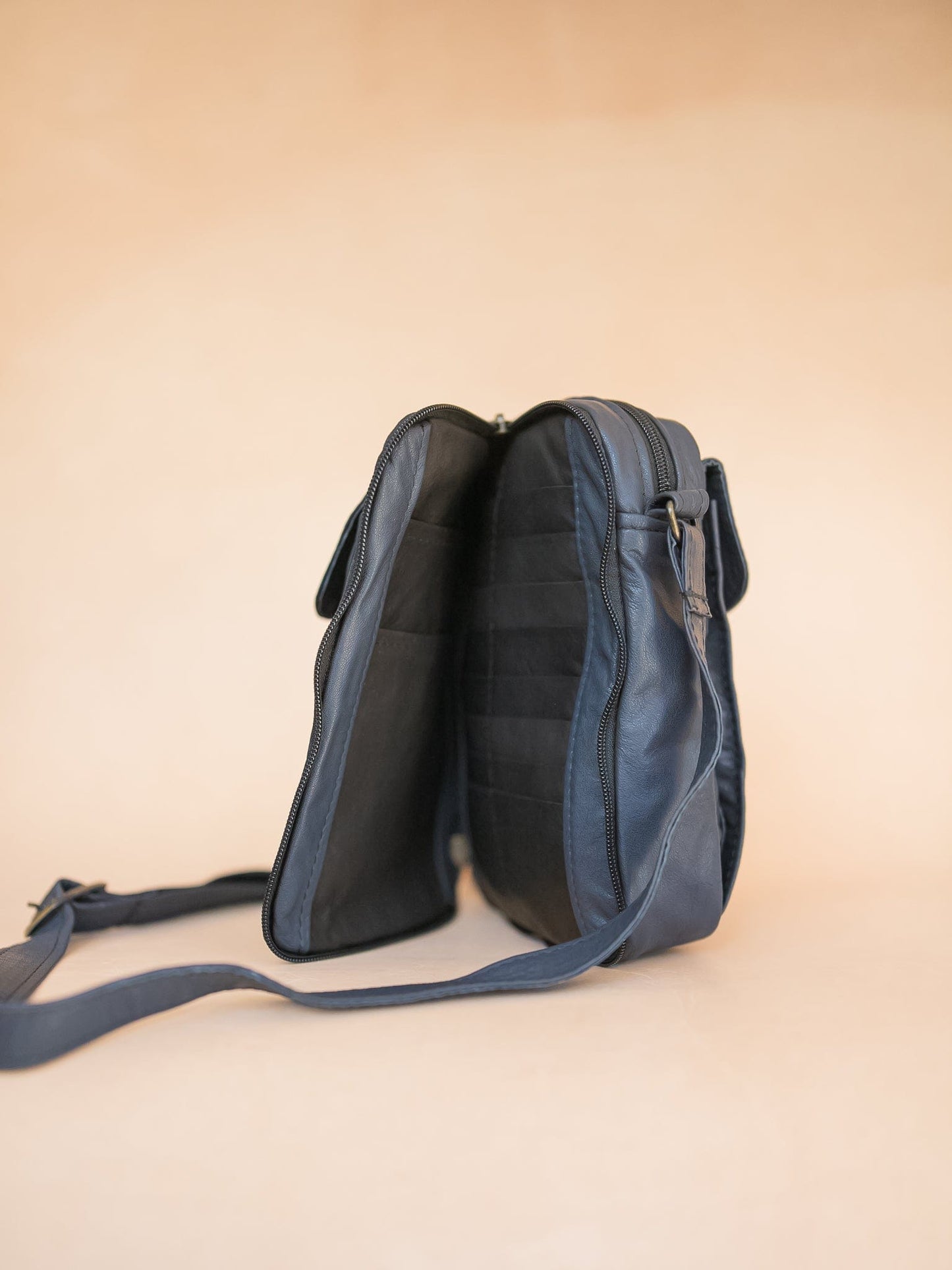 The Real McCaul Shoulder Bags The Darren Bag - Cowhide - Navy Australian Made Australian Owned Large Men's Organiser Man Bag Leather Made In Australia