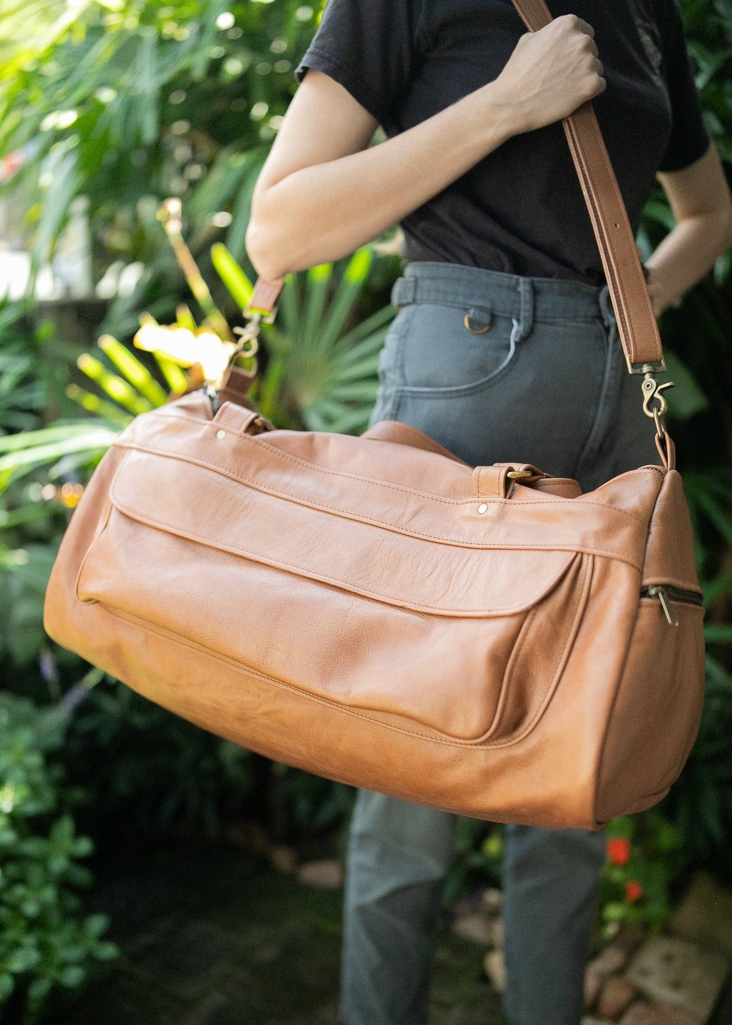 The Real McCaul Travel Bag Classic Overnight Travel Bag - Cowhide - Tan Australian Made Australian Owned Large Overnight Travel Duffel Bag Leather Made in Australia