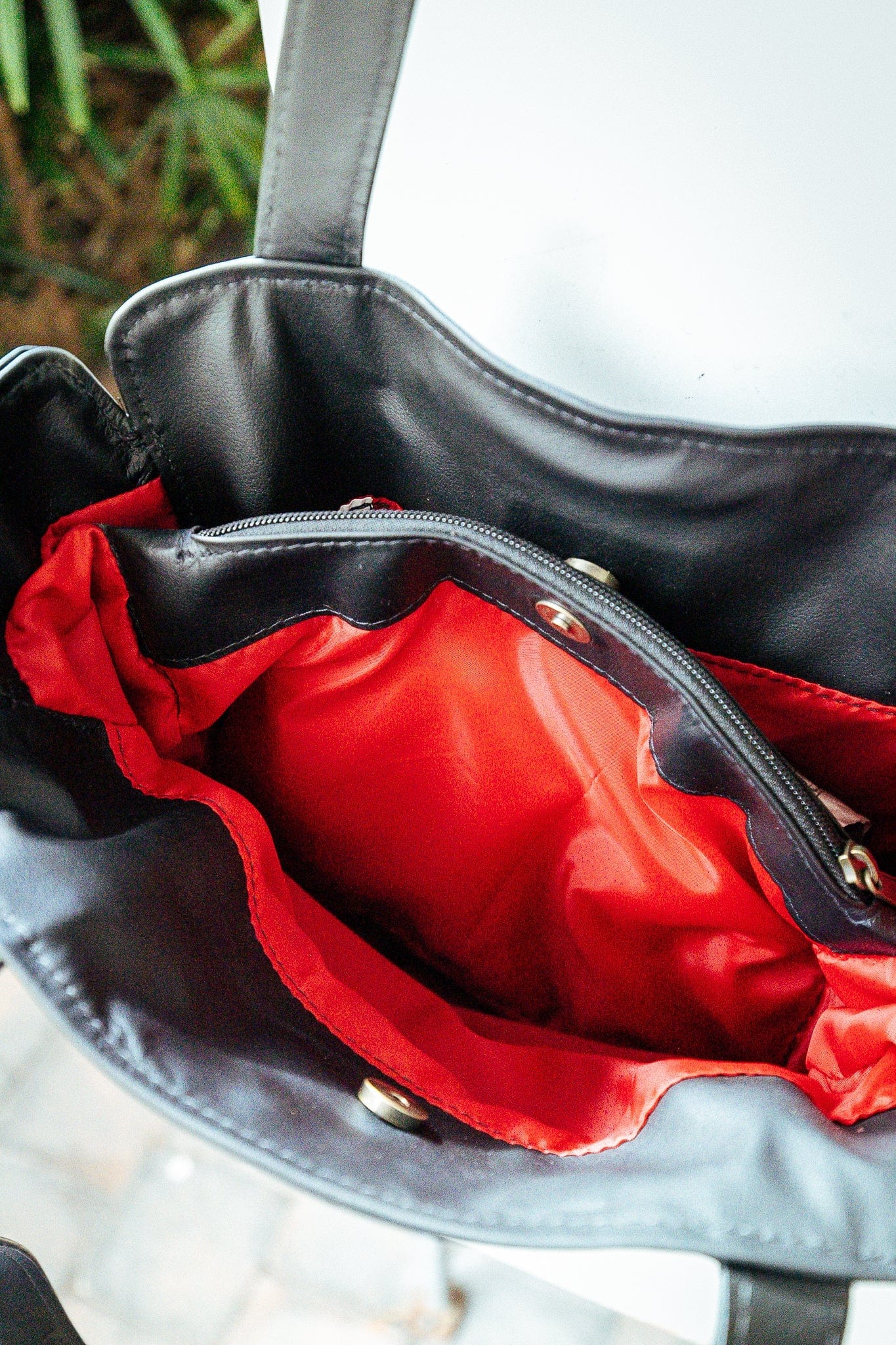 The Real McCaul Handbags Polly Handbag Australian Made Australian Owned Partition Leather Handbag- Kangaroo & Cowhide Australian Made