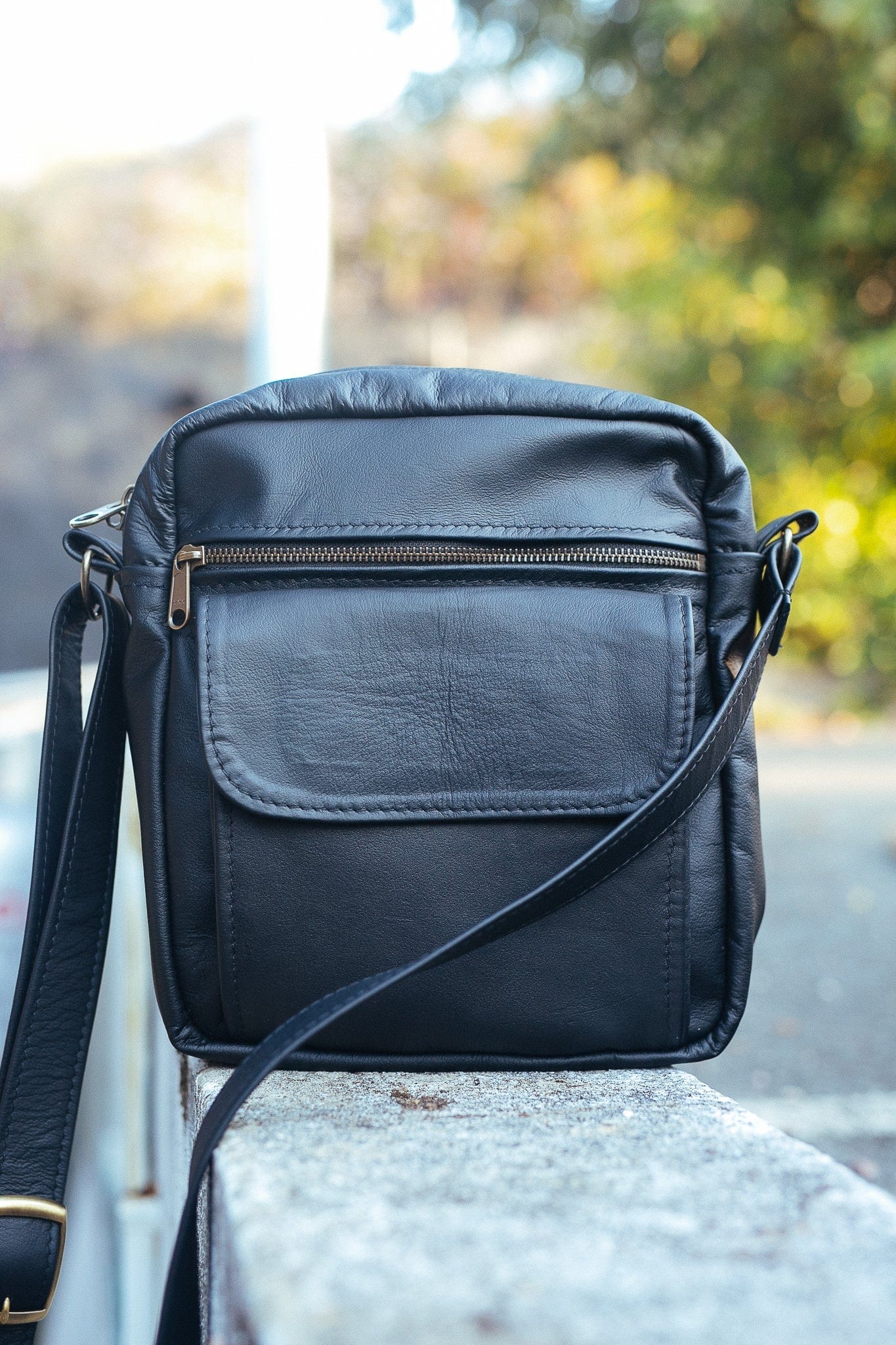 The Real McCaul Leathergoods Manbag Sydney Crossbody Satchel Australian Made Australian Owned Sydney Manbag Leather- Made In Australia- YKK Zips