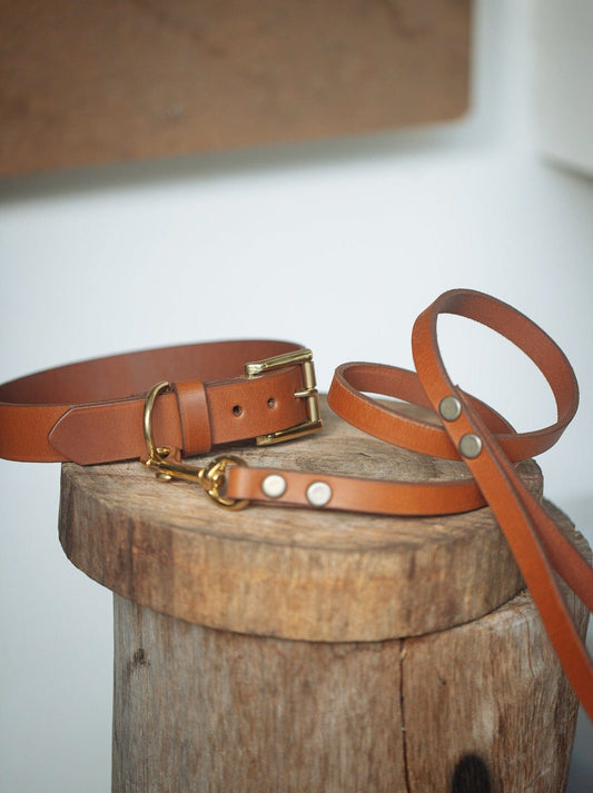 The Real McCaul Leathergoods Pet Collars & Harnesses Dog Collar & Leash Set - 30mm Wide - Tan Australian Made Australian Owned Leather Dog Collar and Lead with Brass Fittings- Australian Made