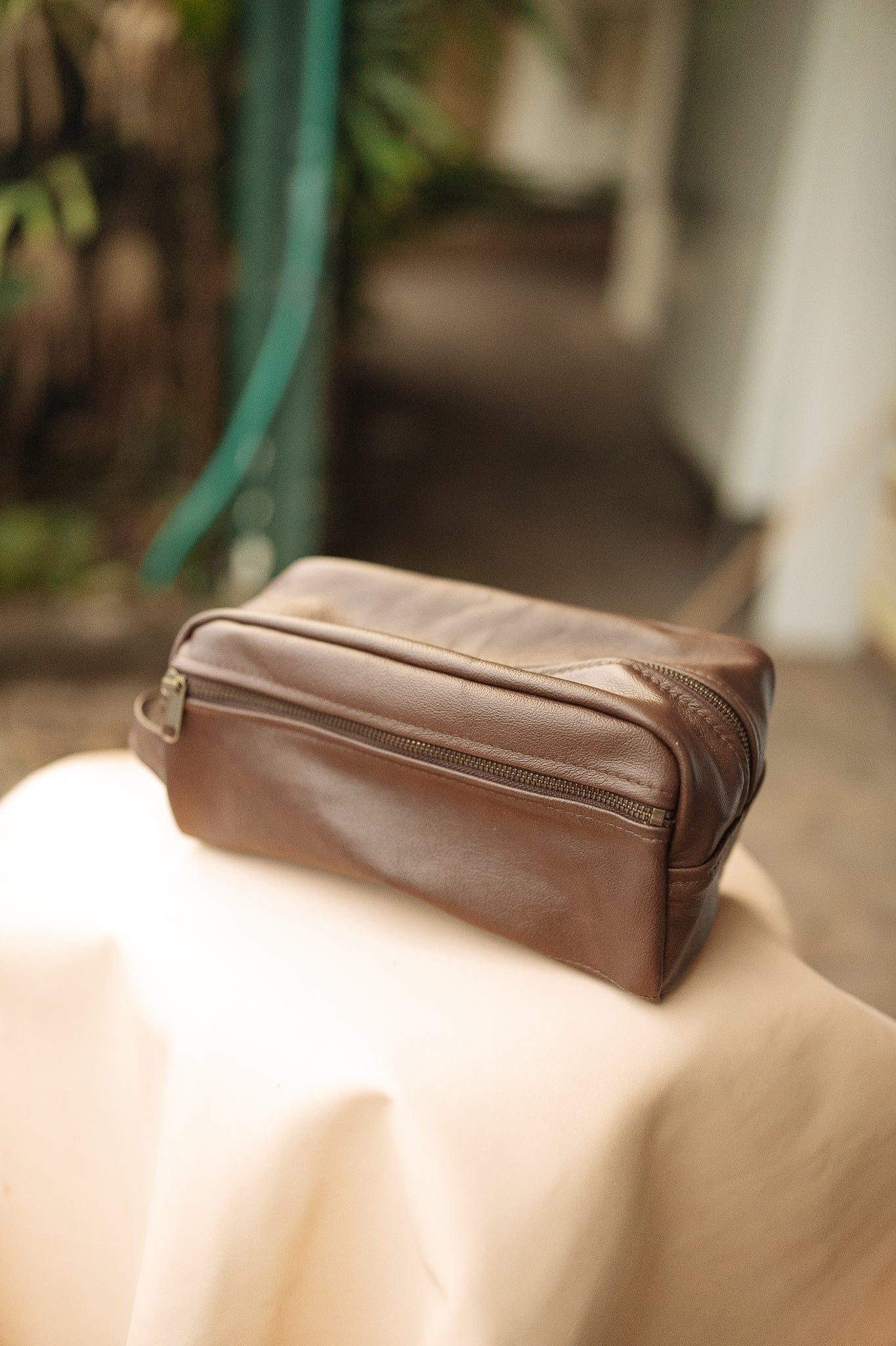 The Real McCaul Apparel & Accessories Toiletry Bathroom Bag - Cowhide Australian Made Australian Owned Leather Australian Made Toiletry Dopp Kit Shaving Bathroom Bag - Cowhide - Men's Gifts