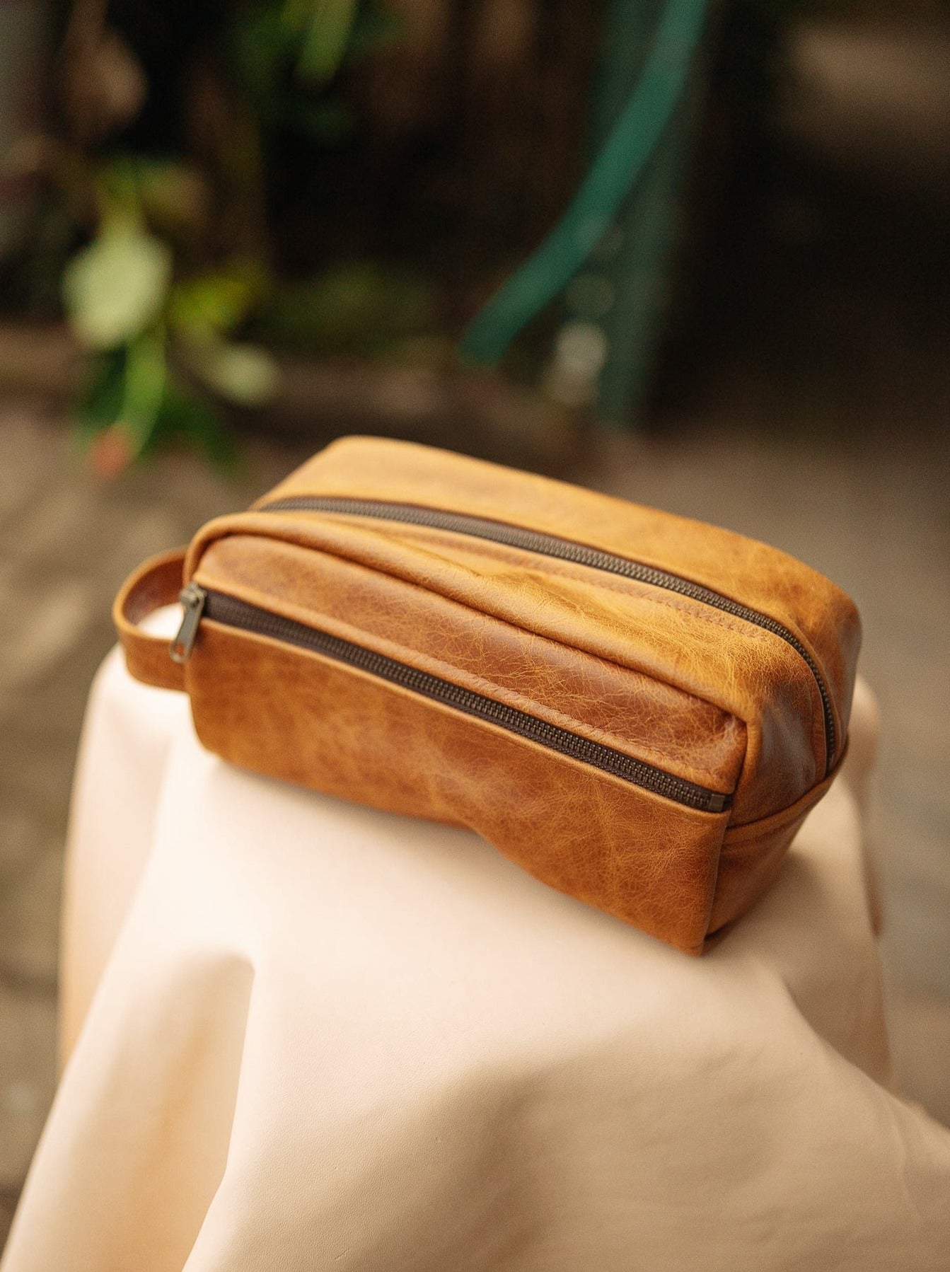 The Real McCaul Apparel & Accessories Toiletry Bathroom Bag - Cowhide Australian Made Australian Owned Leather Australian Made Toiletry Dopp Kit Shaving Bathroom Bag - Cowhide - Men's Gifts