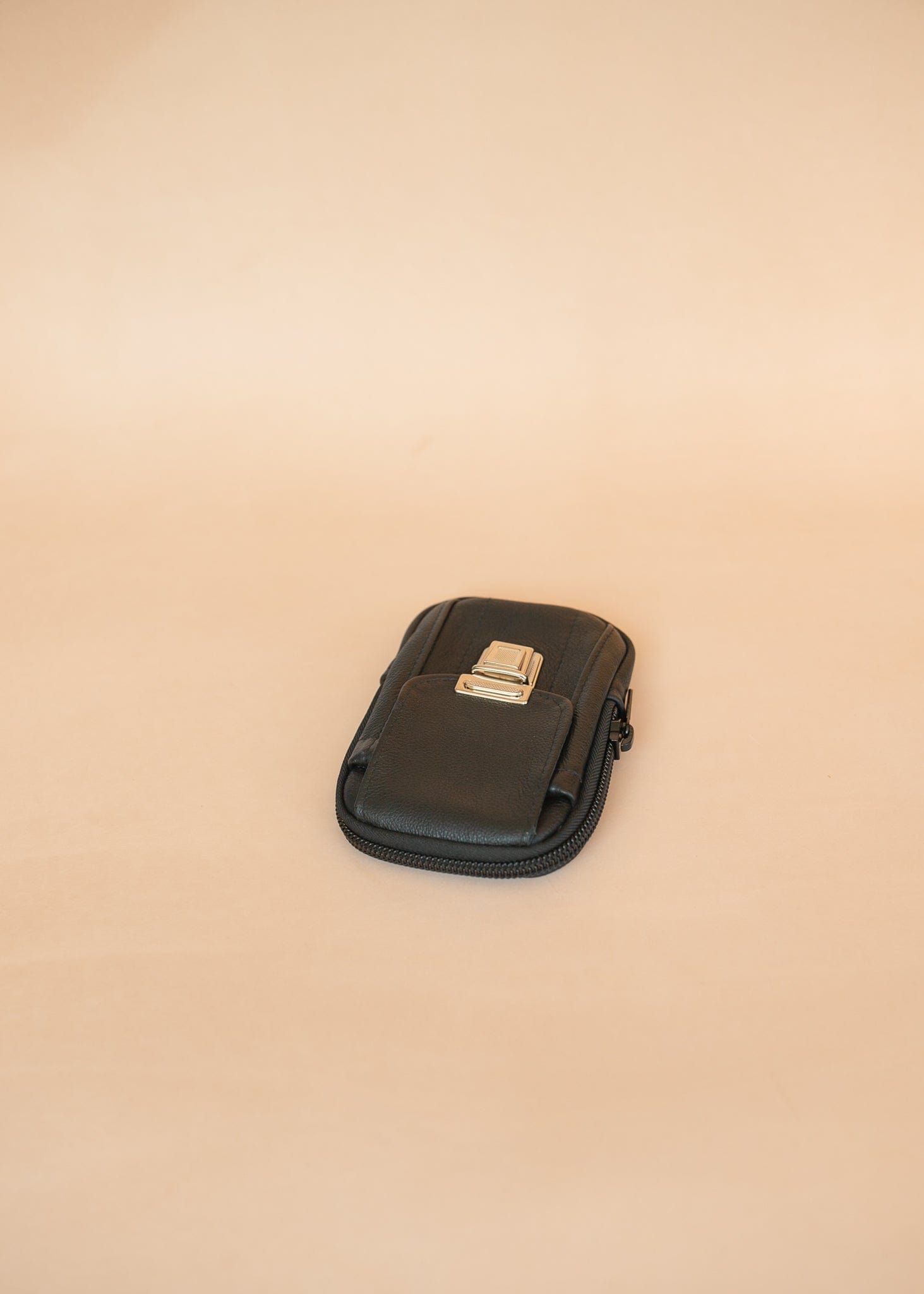 The Real McCaul Back Packs The Paul Utility Belt Pouch Bag Australian Made Australian Owned Leather ManBag Belt Pouch Phone Wallet Pouch Australian Made