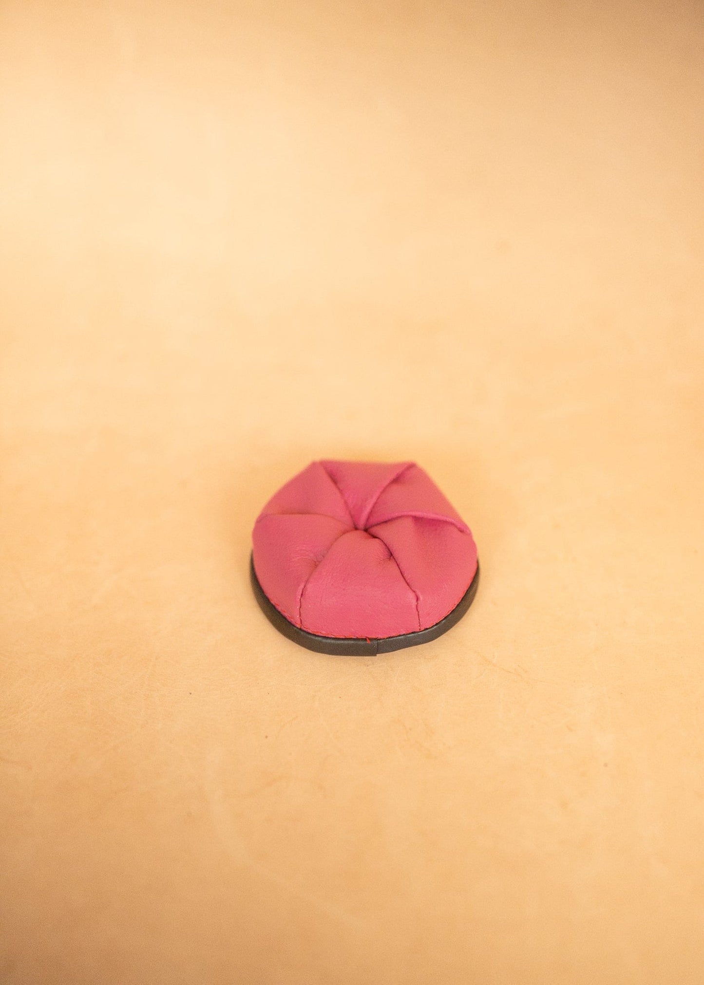 The Real McCaul Coin Purse Pink Twist Coin Pouch Australian Made Australian Owned Twist Coin Pouch - MADE IN AUSTRALIA - Kangaroo & Cowhide Genuine Leather