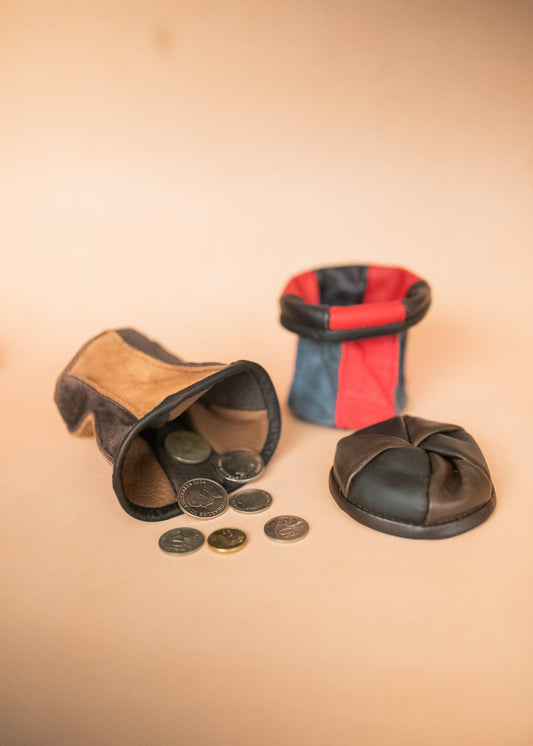 The Real McCaul Coin Purse Twist Coin Pouch Australian Made Australian Owned Twist Coin Pouch - MADE IN AUSTRALIA - Kangaroo & Cowhide Genuine Leather
