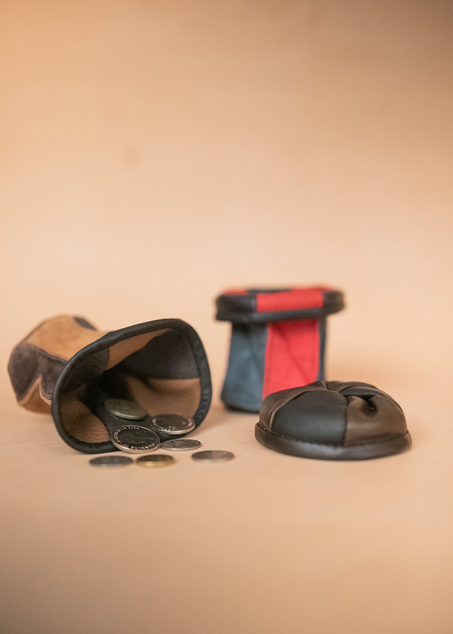 The Real McCaul Coin Purse Twist Coin Pouch Australian Made Australian Owned Twist Coin Pouch - MADE IN AUSTRALIA - Kangaroo & Cowhide Genuine Leather