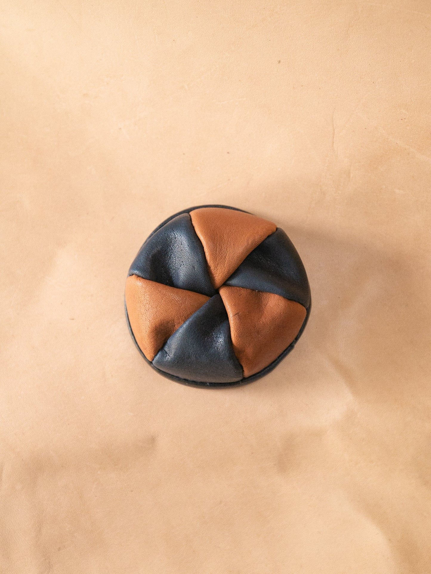 The Real McCaul Coin Purse Twist Coin Pouch Australian Made Australian Owned Twist Coin Pouch - MADE IN AUSTRALIA - Kangaroo & Cowhide Genuine Leather