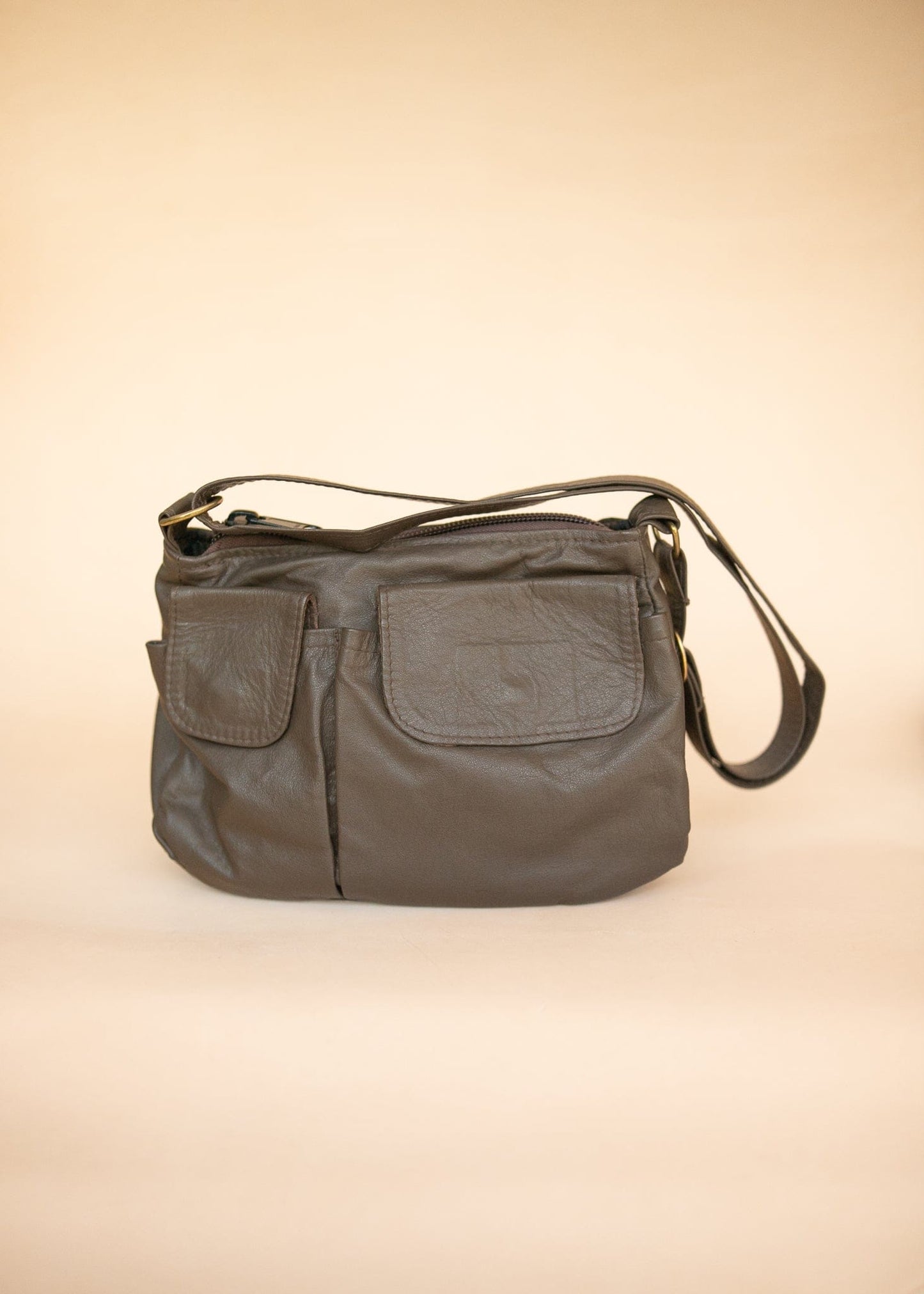 The Real McCaul Handbags Annette HandBag - Large - Cowhide - Dark Brown Australian Made Australian Owned Made in Australia Handbag- Large Annette Bag Genuine Leather