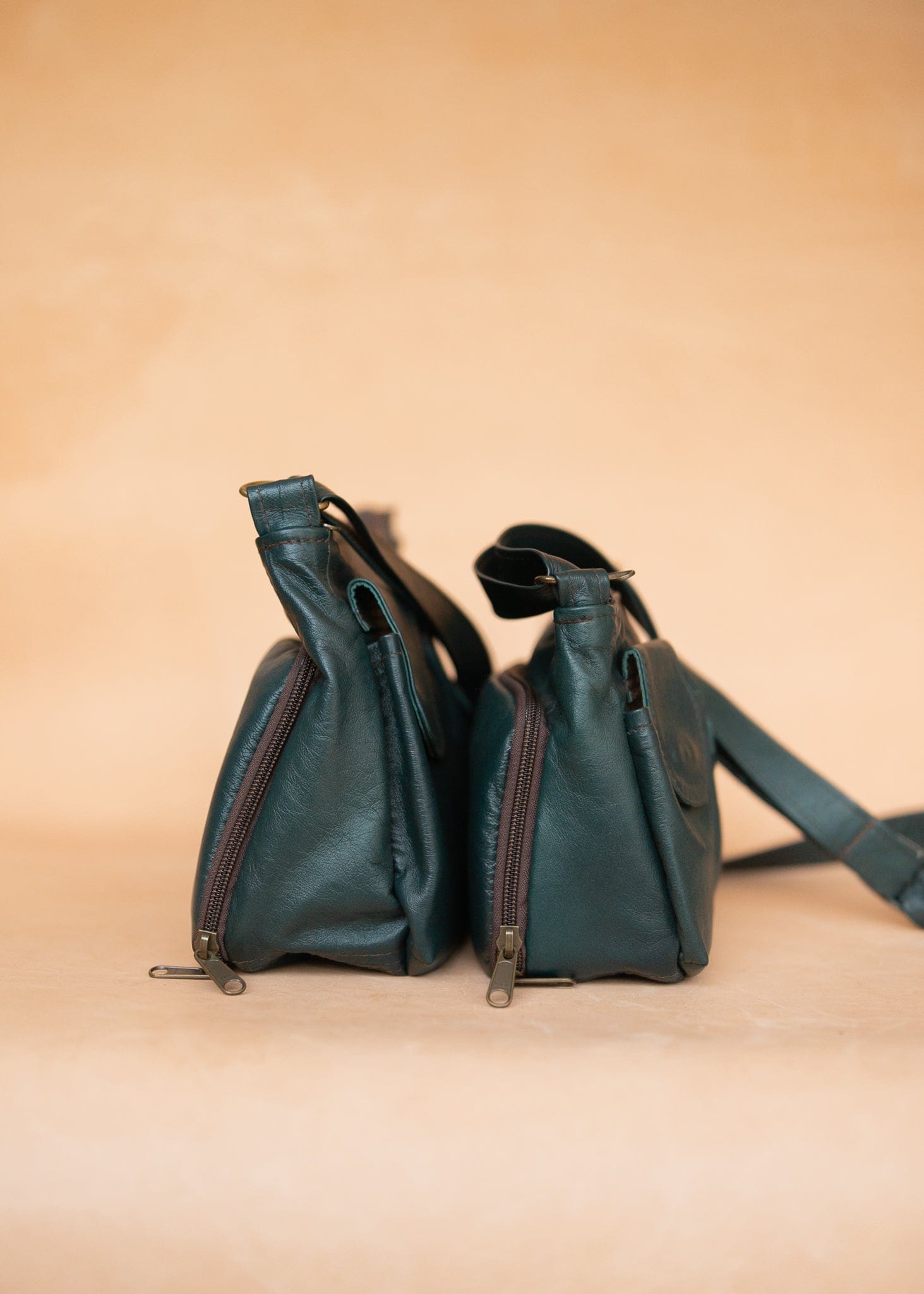 The Real McCaul Handbags Annette HandBag - Small - Kangaroo - Juniper Green Australian Made Australian Owned Made in Australia Handbag- Small Annette HandBag Crossbody Bag Genuine Kangaroo Leather