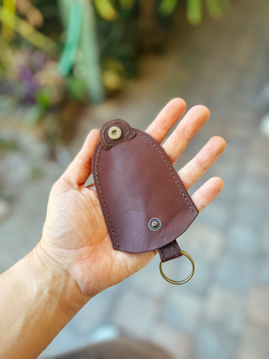 The Real McCaul Keyring Pull-Out Key Holder Case Australian Made Australian Owned Leather Pull-Out Key Holder Case