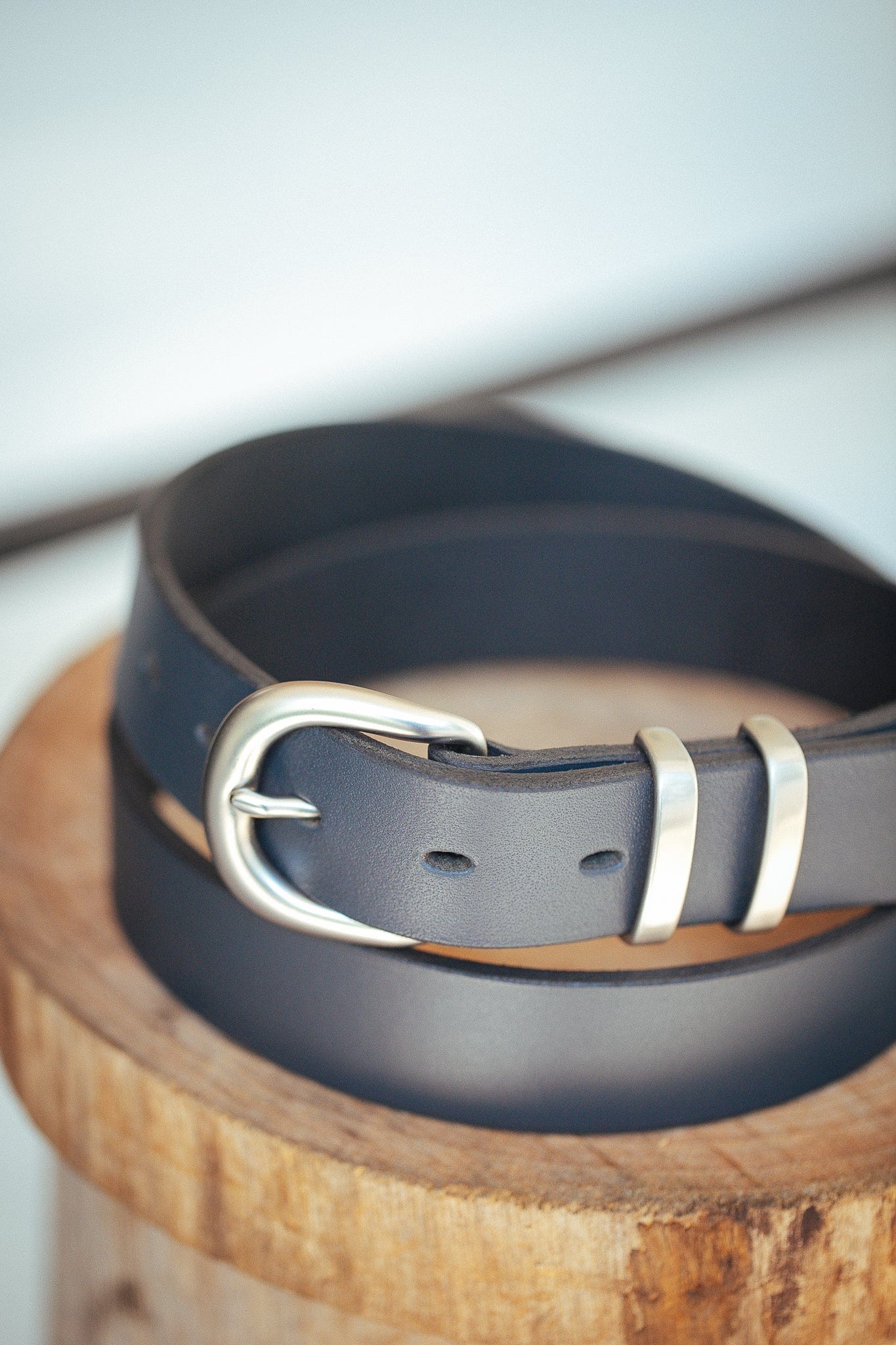 The Real McCaul Leathergoods Belts Plain 32mm Belt - Double Keeper - Navy Australian Made Australian Owned Solid Leather Men's Belt - Handmade in Australia - Brass Buckle