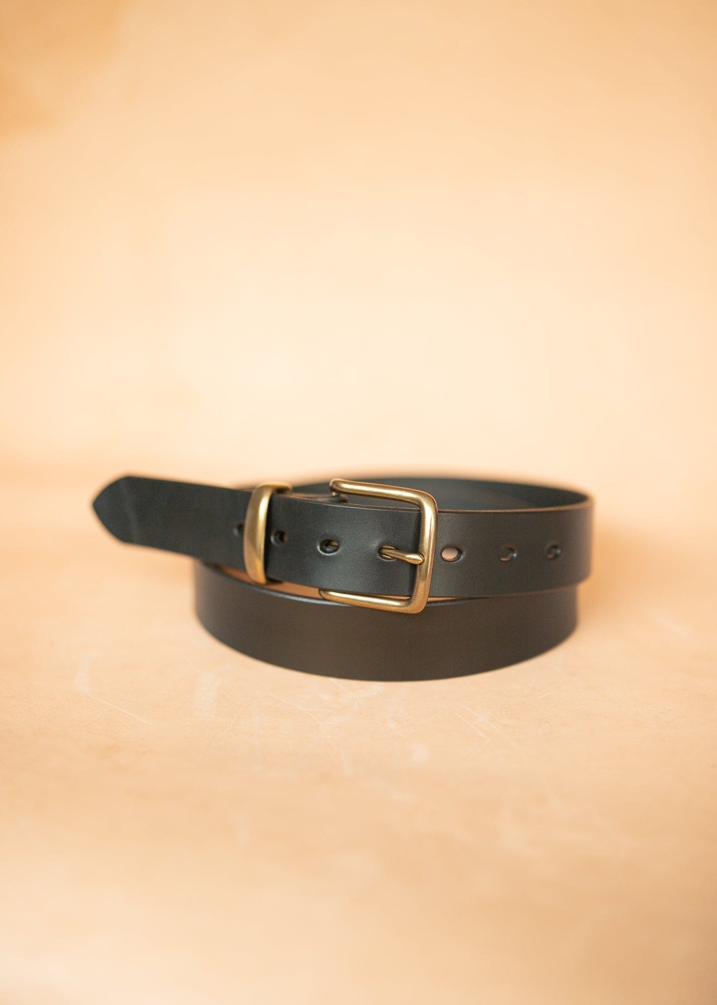 The Real McCaul Leathergoods Belts Plain 38mm Belt - Black Australian Made Australian Owned Solid Leather Men's Belt - Handmade in Australia - Black - Brass Buckle