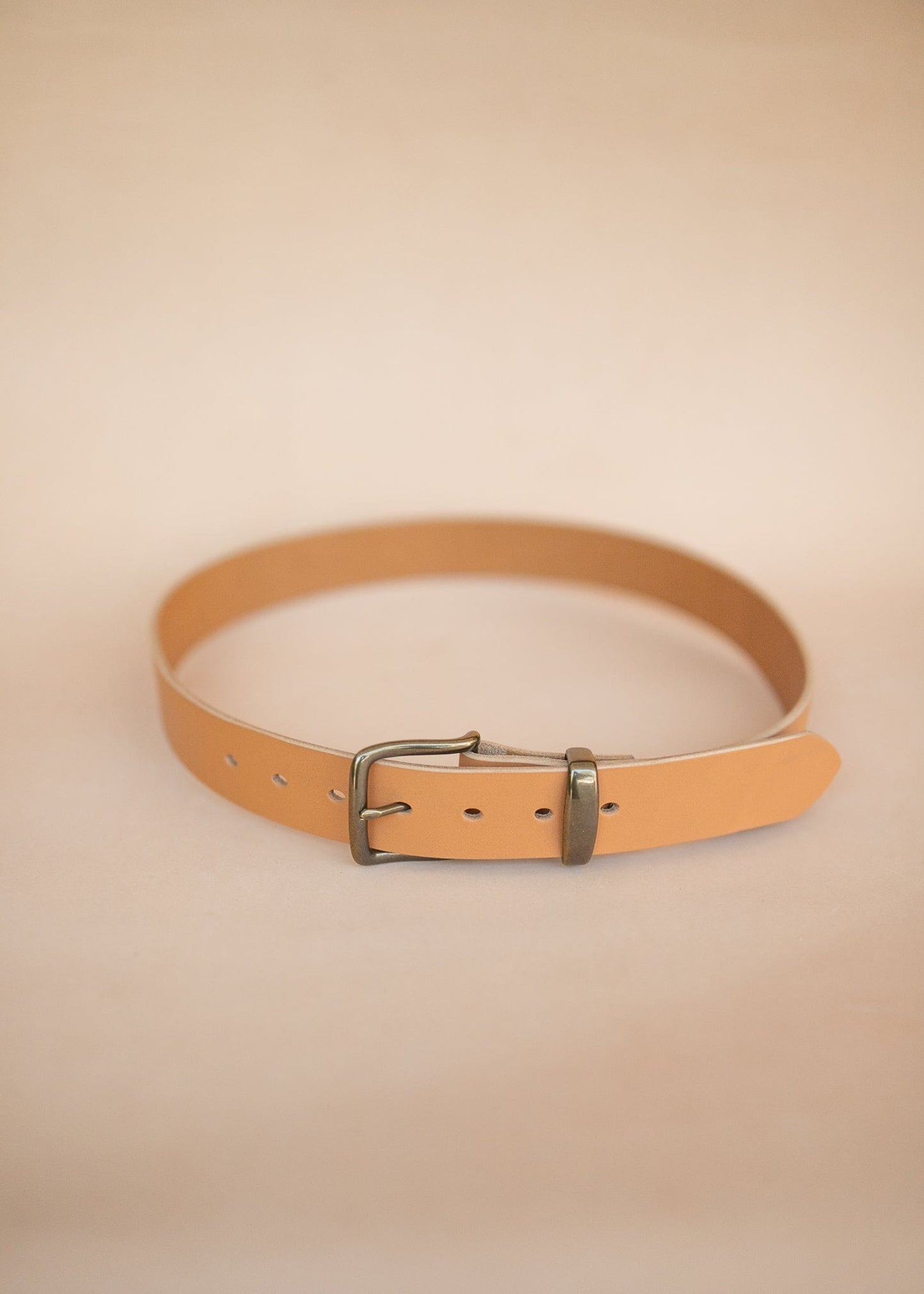 The Real McCaul Leathergoods Belts Plain 38mm Belt - Natural Australian Made Australian Owned Solid Leather Men's Belt - Handmade in Australia - Natural - Brass Buckle