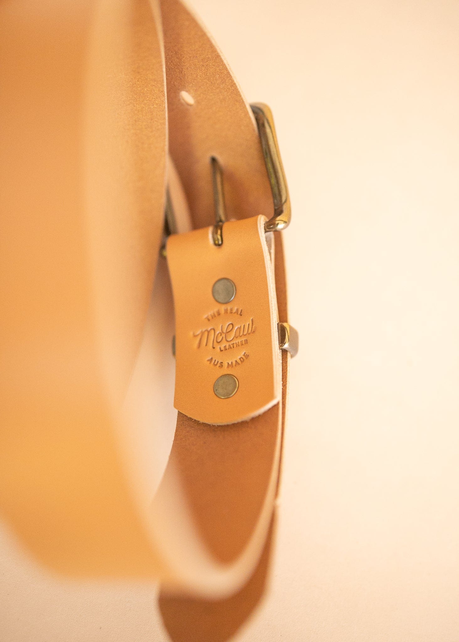 The Real McCaul Leathergoods Belts Plain 38mm Belt - Natural Australian Made Australian Owned Solid Leather Men's Belt - Handmade in Australia - Natural - Brass Buckle