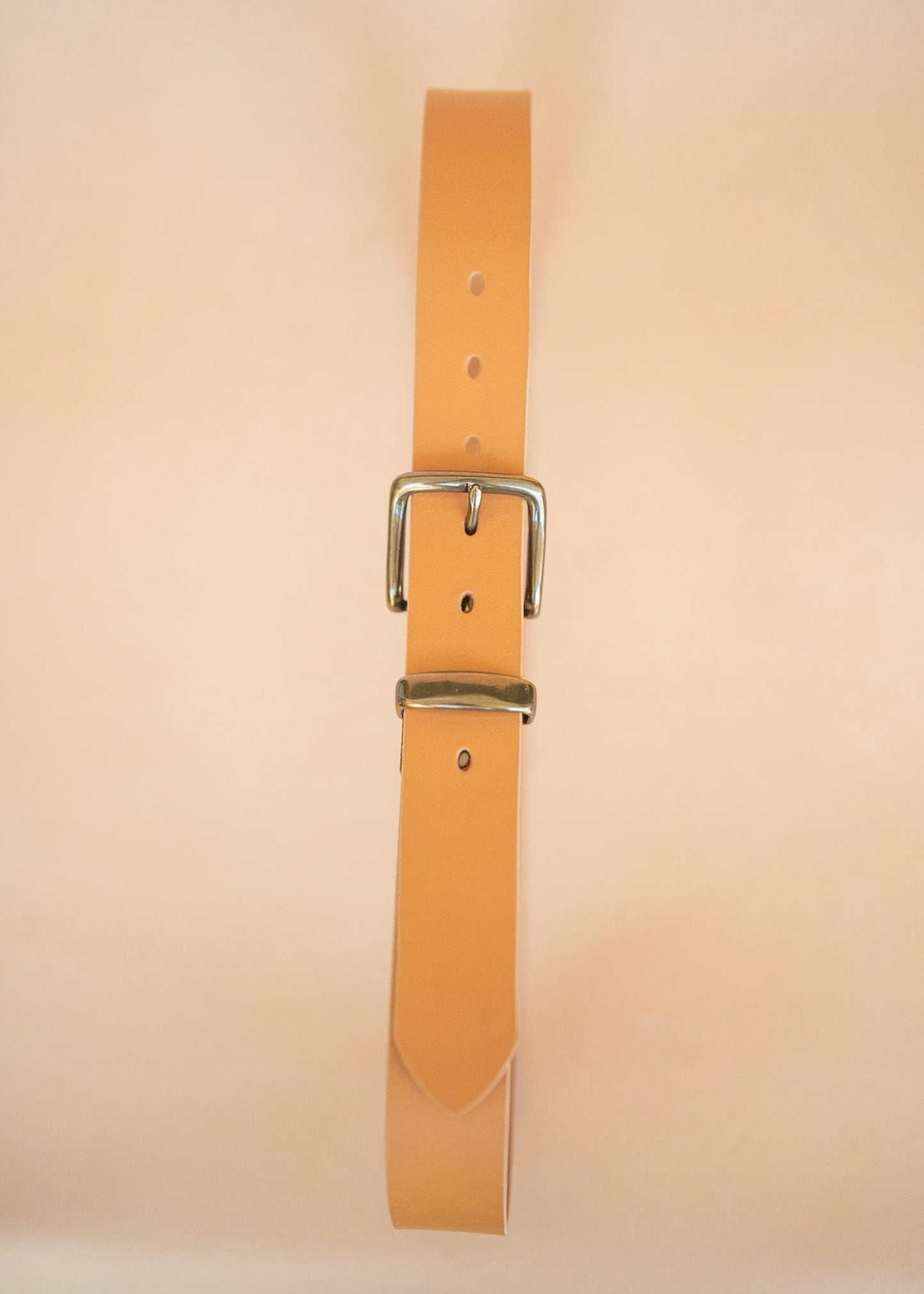 The Real McCaul Leathergoods Belts Plain 38mm Belt - Natural Australian Made Australian Owned Solid Leather Men's Belt - Handmade in Australia - Natural - Brass Buckle