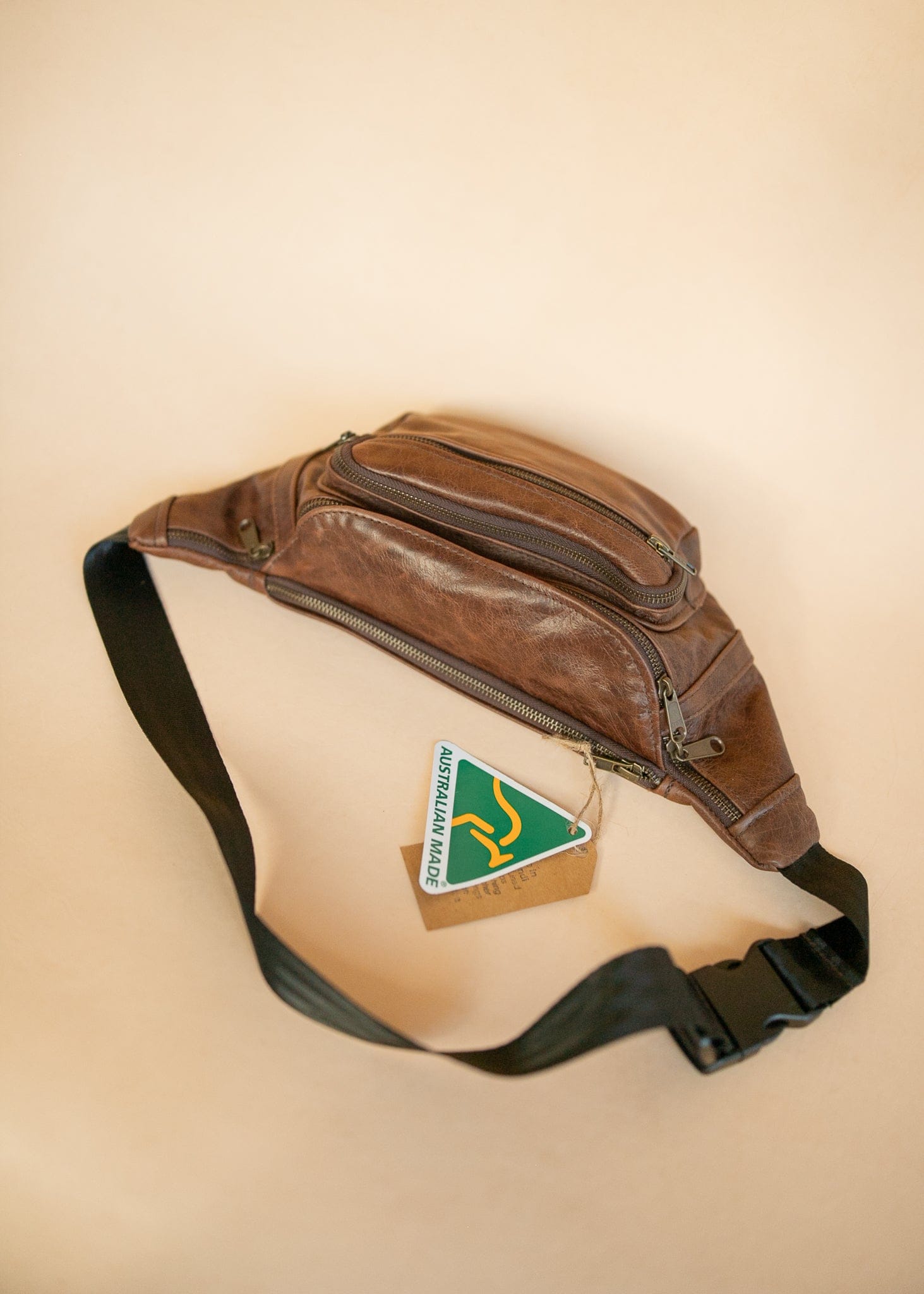 【数量限定】HANDMADE REMAKE BUM BAG Deluxe Leather Bum Bag Handmade in Australia YKK Zips – The Real