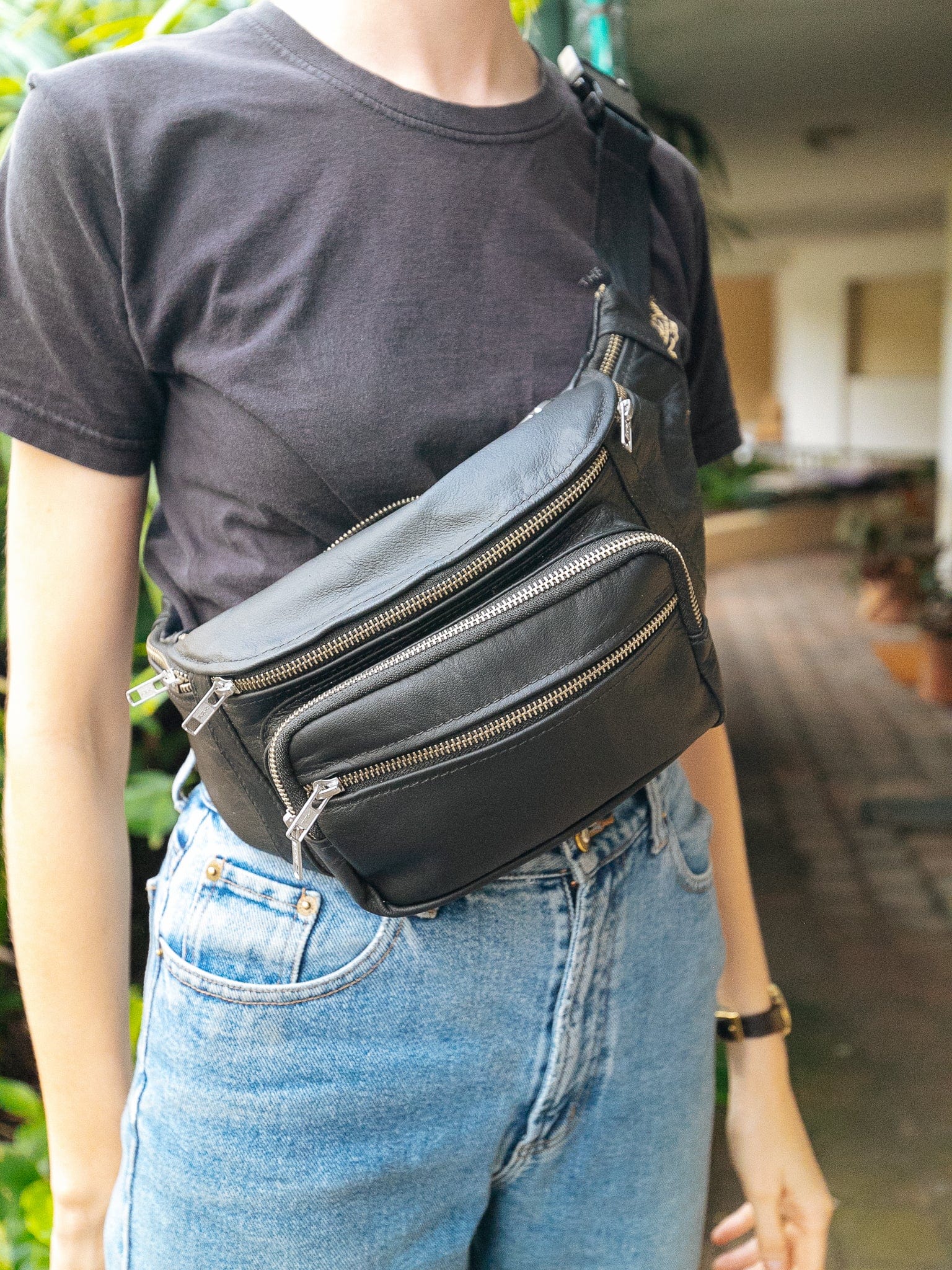 The Real McCaul Leathergoods Bum Bag Multi-Pocket Belt Bum Bag - Cowhide Australian Made Australian Owned Deluxe Leather Bum Bag Handmade in Australia YKK Zips