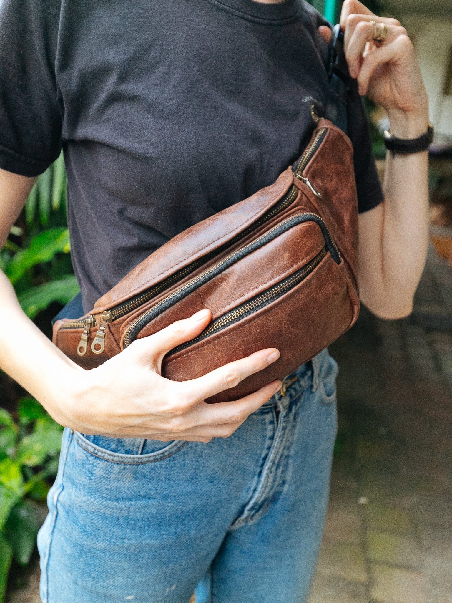 The Real McCaul Leathergoods Bum Bag Multi-Pocket Belt Bum Bag - Cowhide Australian Made Australian Owned Deluxe Leather Bum Bag Handmade in Australia YKK Zips