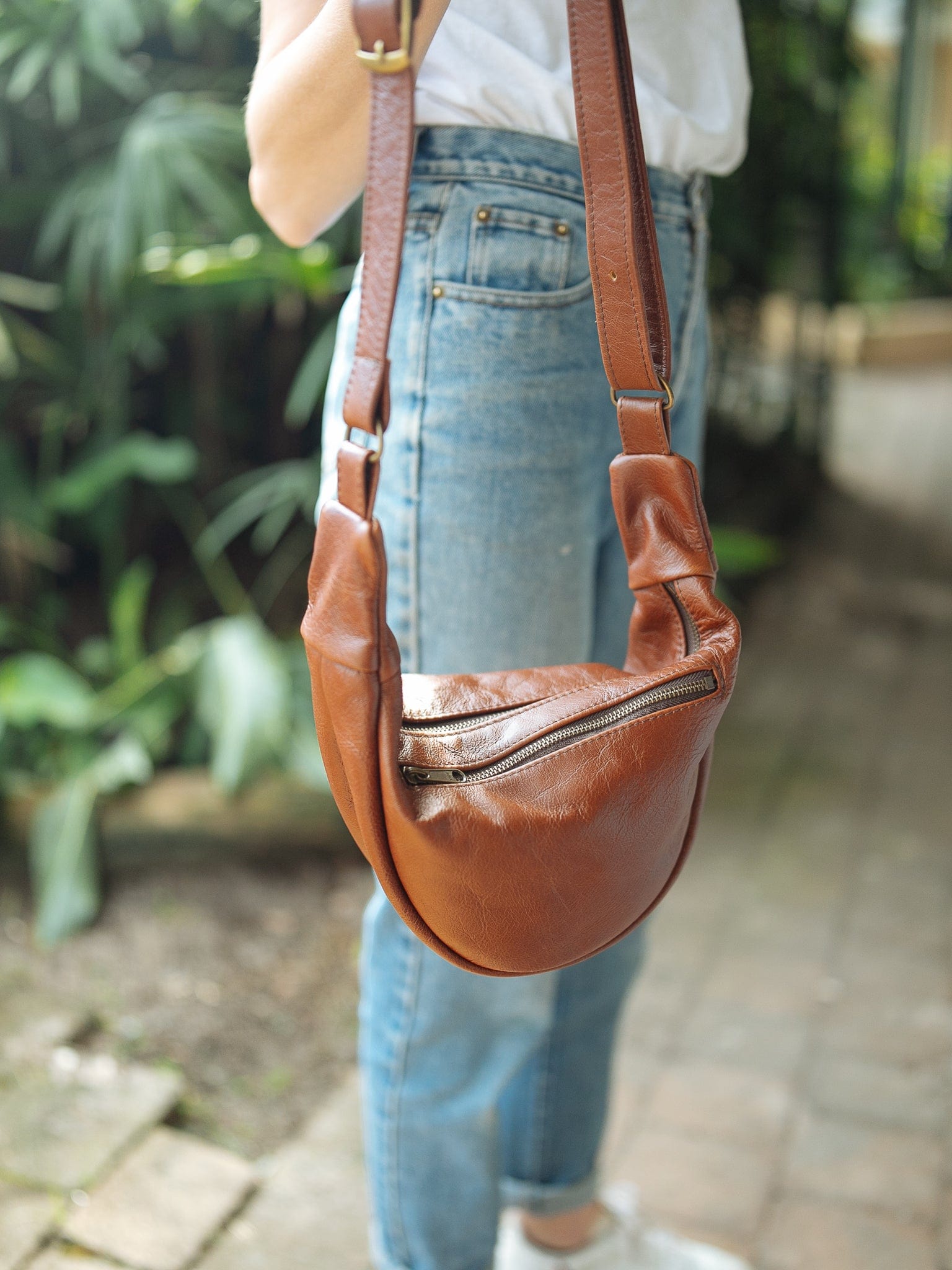 The Real McCaul Leathergoods Handbags Melody Bag Australian Made Australian Owned Slouch Tote Bag Leather Made In Australia 