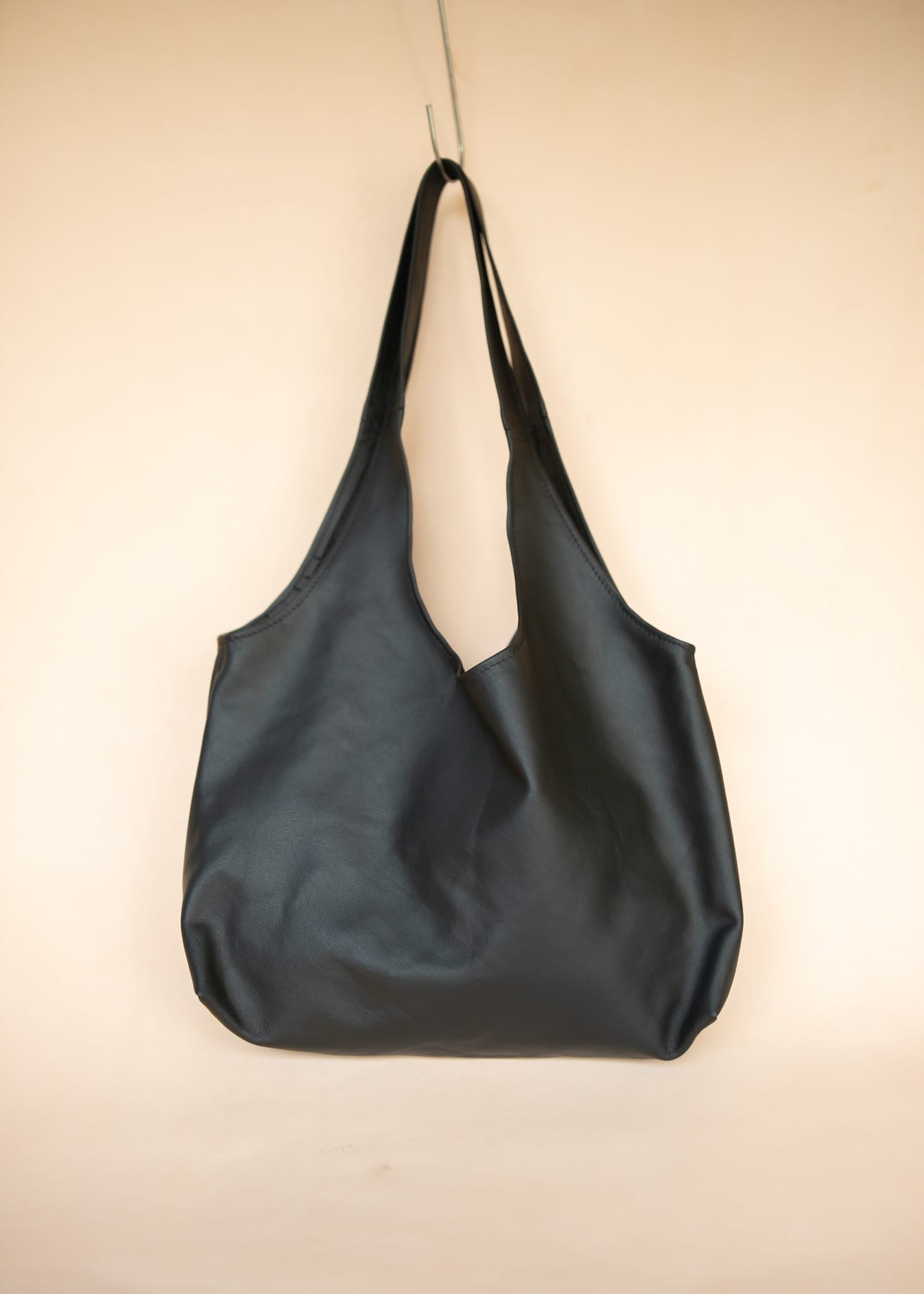 The Real McCaul Leathergoods Handbags Noosa Tote Sling Bag - Black - Cowhide Australian Made Australian Owned Slouch Tote Bag Leather Made In Australia 