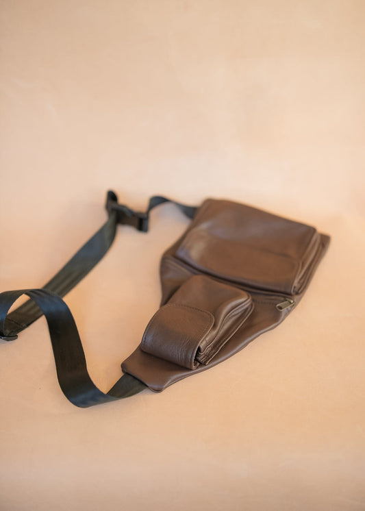 The Real McCaul Leathergoods Travel Bag The John Crossbody Sling Bag - Cowhide - Chestnut Australian Made Australian Owned The John Crossbody Sling Bag - Cowhide - Chestnut