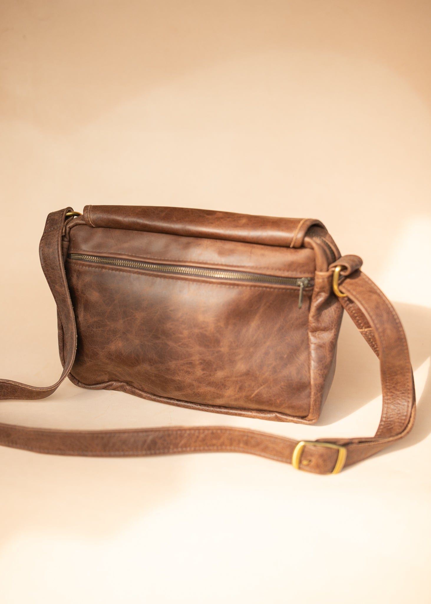 The Real McCaul Leathergoods Zeuss Satchel - Cowhide Australian Made Australian Owned Men's Leather Satchel Made In Australia- Laptop/iPad