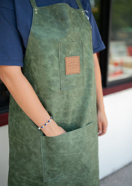 The Real McCaul Purses Apron with Pockets - Cowhide Leather Australian Made Australian Owned Leather Apron Made in Australia - Woodworking, Leatherworking, Hospitality, butchers, chefs, ceramic artists, metalworkers, jewellers, painters, sculpters, gardeners