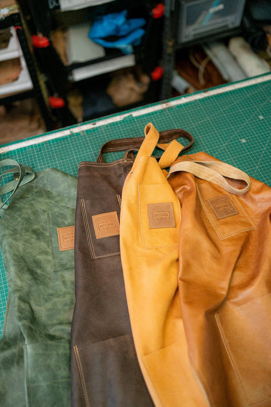 The Real McCaul Purses Apron with Pockets - Cowhide Leather Australian Made Australian Owned Leather Apron Made in Australia - Woodworking, Leatherworking, Hospitality, butchers, chefs, ceramic artists, metalworkers, jewellers, painters, sculpters, gardeners