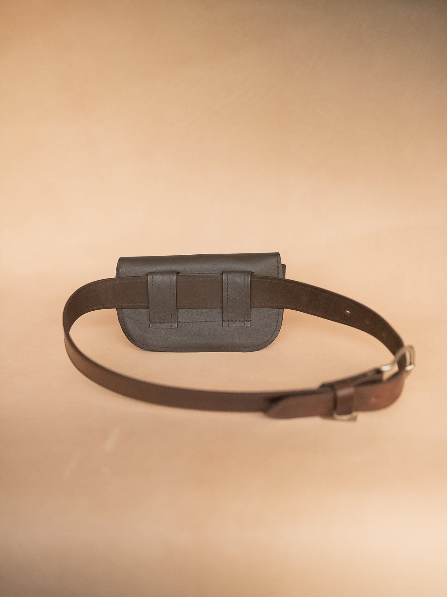 The Real McCaul Purses Phone Pouch Holder for Belt - Horizontal - Kangaroo Australian Made Australian Owned Leather Belt Pouch for Phone/Sunglasses Australian Made