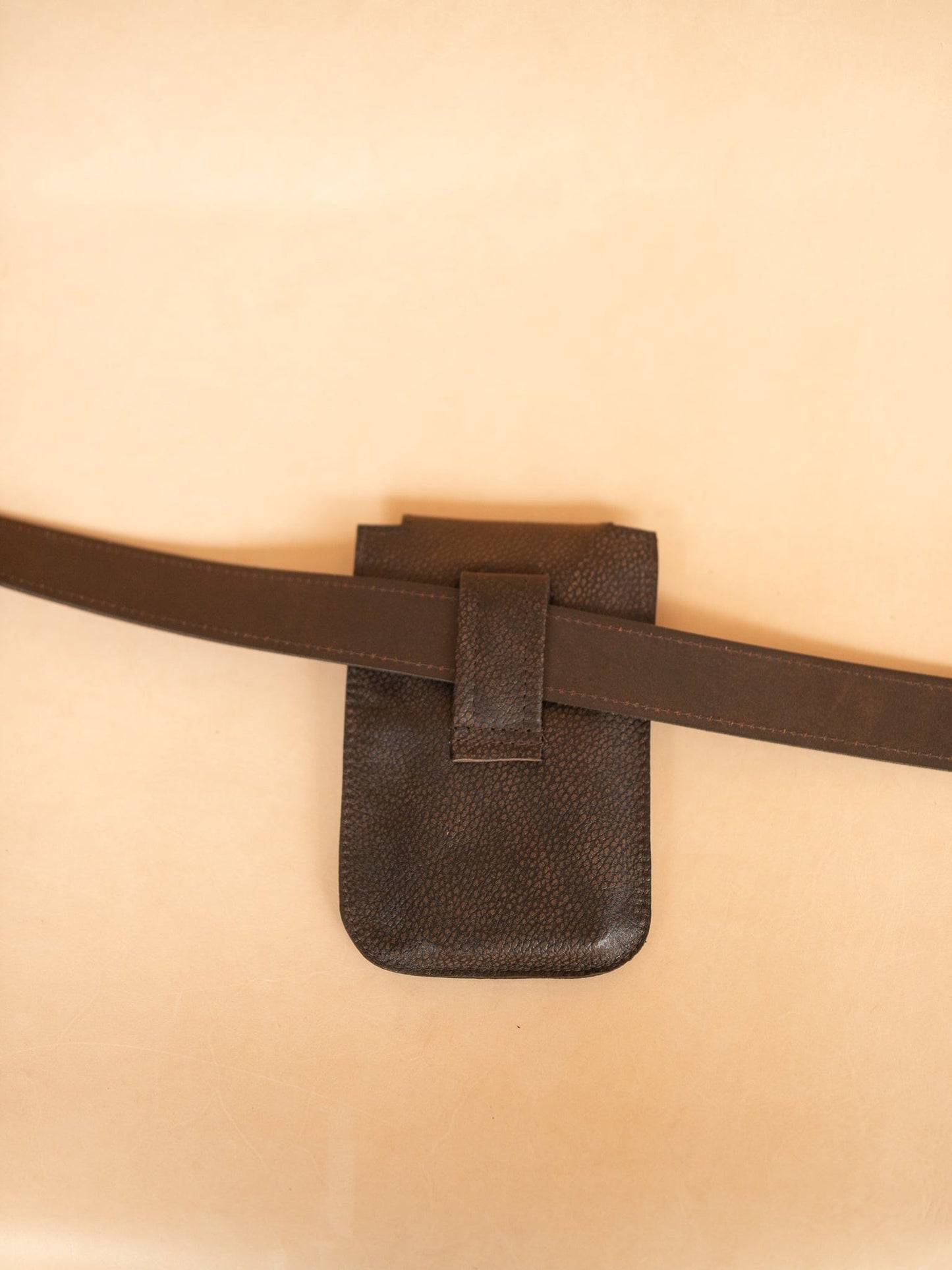 The Real McCaul Purses Phone Pouch Holder for Belt - Vertical - Cowhide Australian Made Australian Owned Leather Belt Pouch for Phone/Sunglasses Australian Made