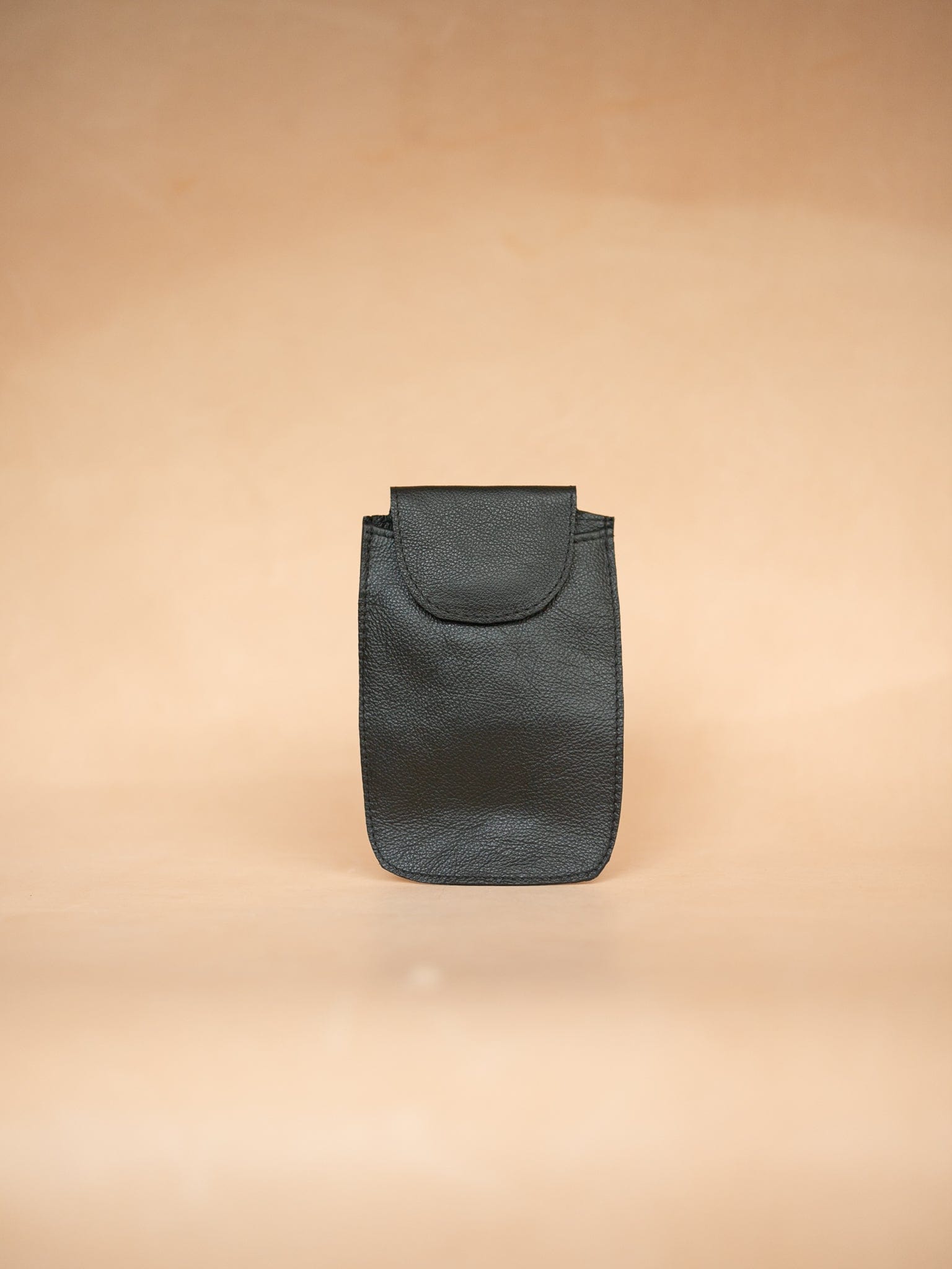 The Real McCaul Purses Phone Pouch Holder for Belt - Vertical - Cowhide Australian Made Australian Owned Leather Belt Pouch for Phone/Sunglasses Australian Made