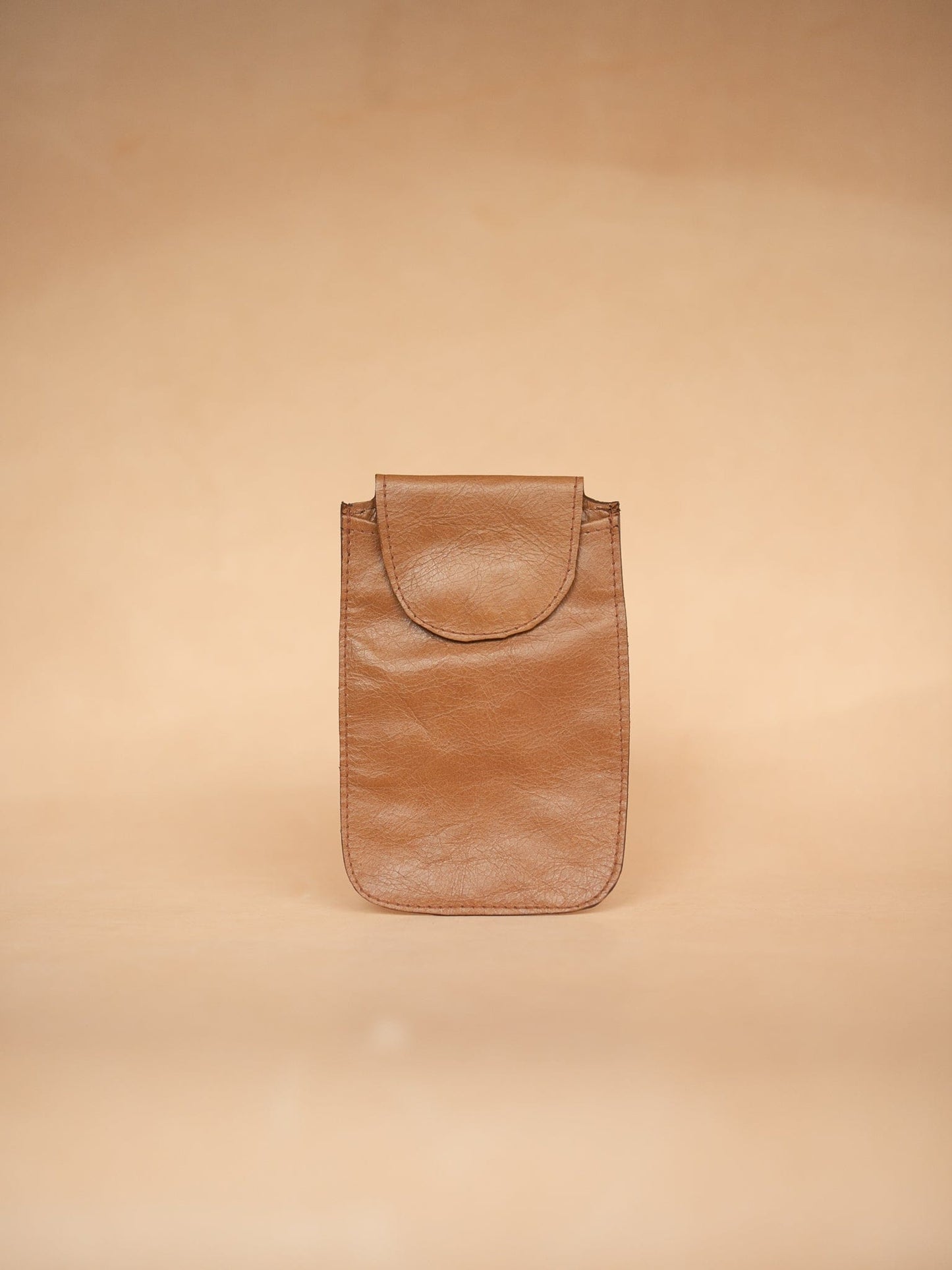 The Real McCaul Purses Phone Pouch Holder for Belt - Vertical - Cowhide Australian Made Australian Owned Leather Belt Pouch for Phone/Sunglasses Australian Made