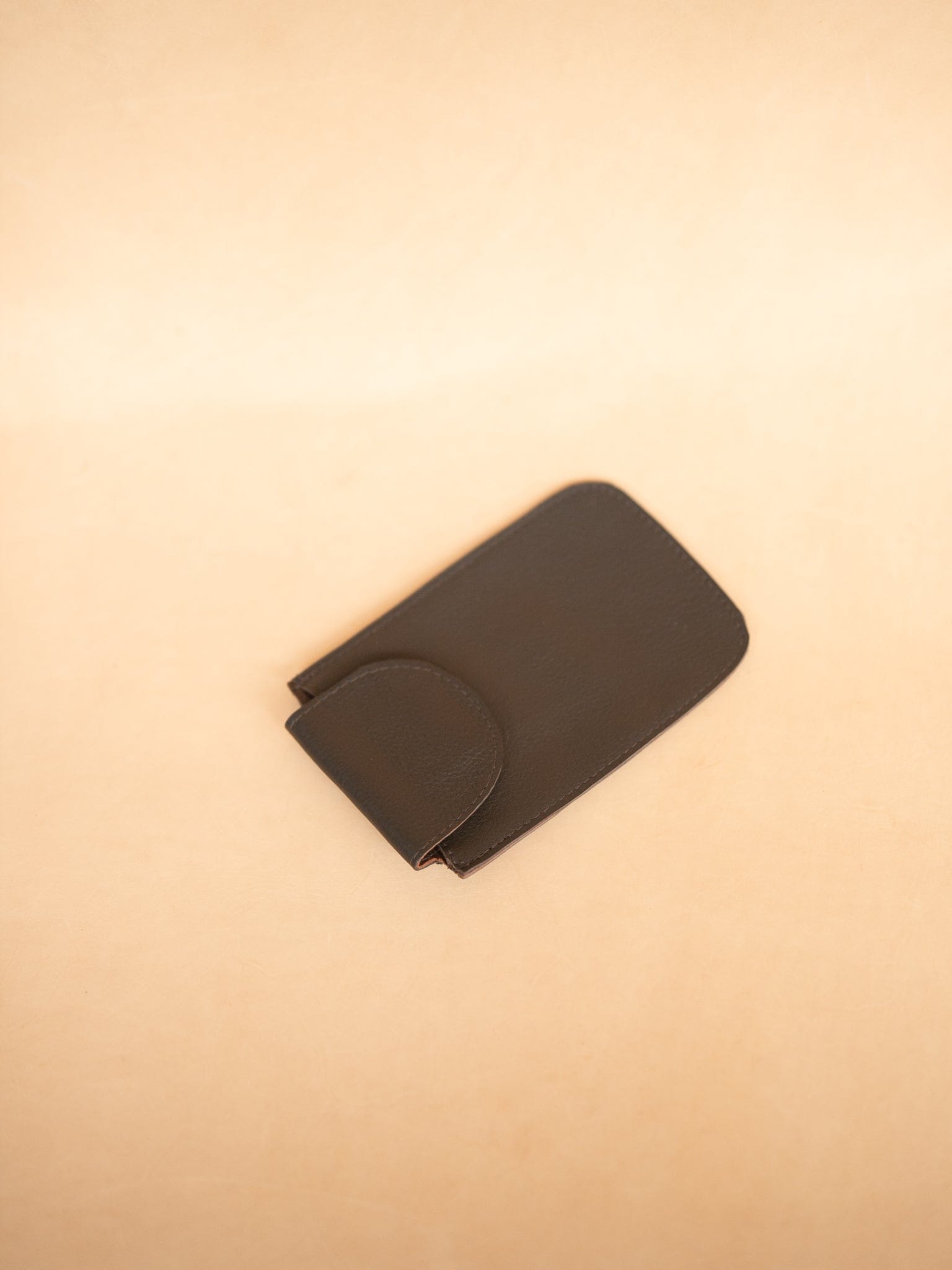 The Real McCaul Purses Phone Pouch Holder for Belt - Vertical - Cowhide Australian Made Australian Owned Leather Belt Pouch for Phone/Sunglasses Australian Made