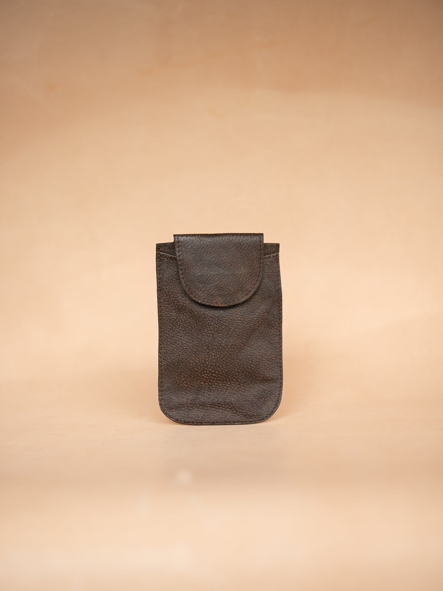 The Real McCaul Purses Phone Pouch Holder for Belt - Vertical - Cowhide Australian Made Australian Owned Leather Belt Pouch for Phone/Sunglasses Australian Made