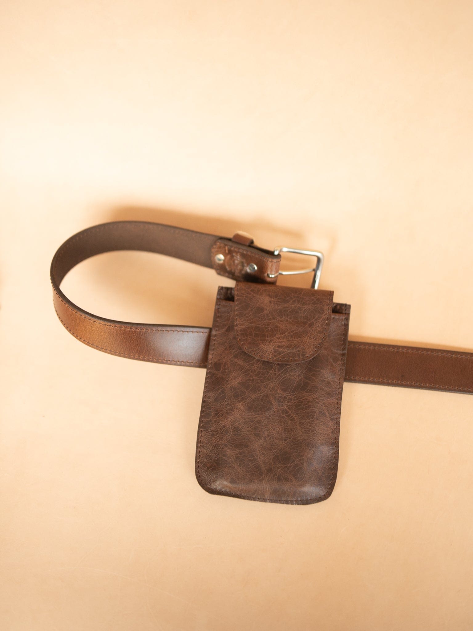 The Real McCaul Purses Phone Pouch Holder for Belt - Vertical - Cowhide Australian Made Australian Owned Leather Belt Pouch for Phone/Sunglasses Australian Made