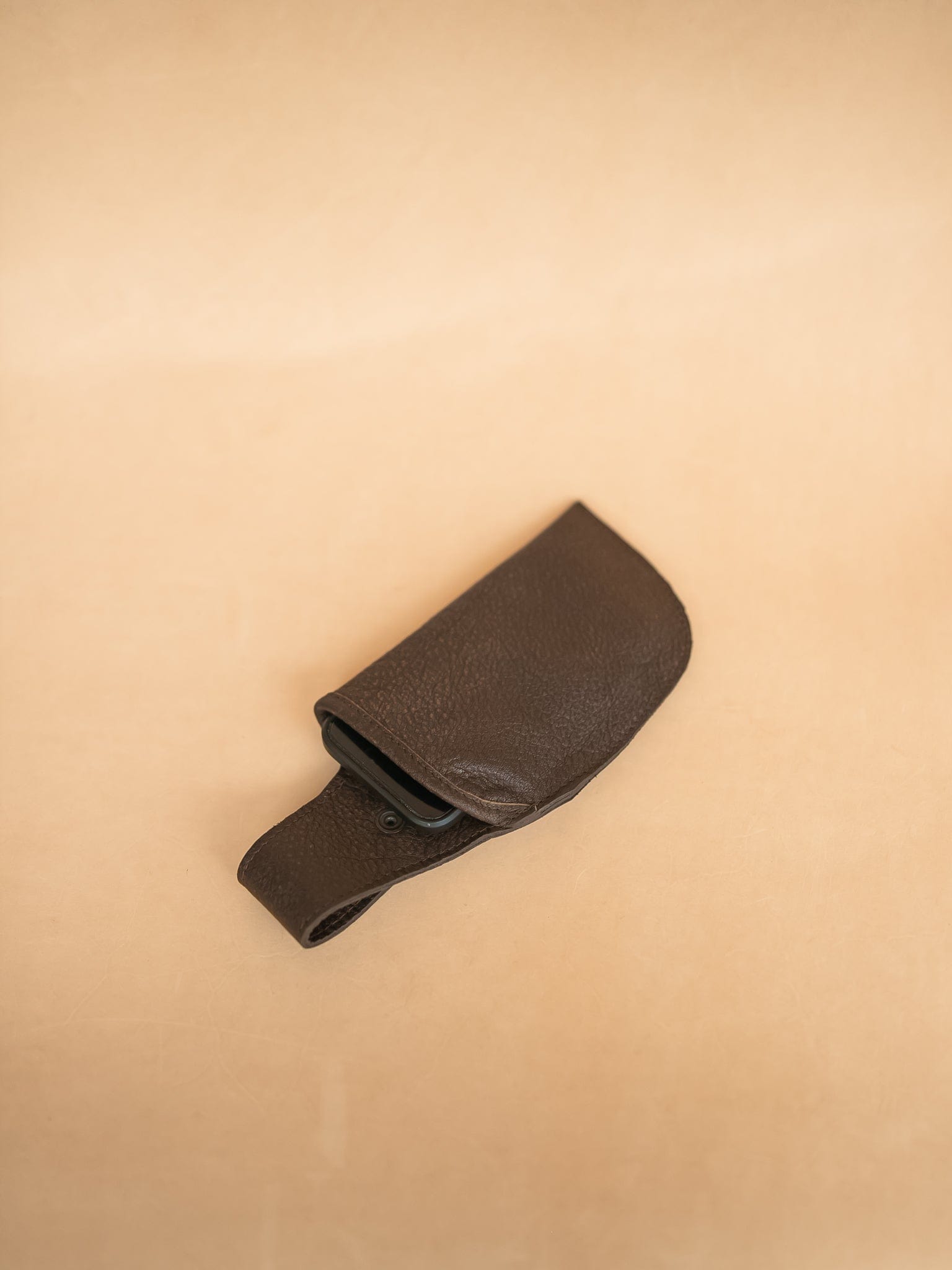 The Real McCaul Purses Tool/Phone Pouch Holder for Belt Australian Made Australian Owned Leather Belt Pouch for Phone/Sunglasses Australian Made