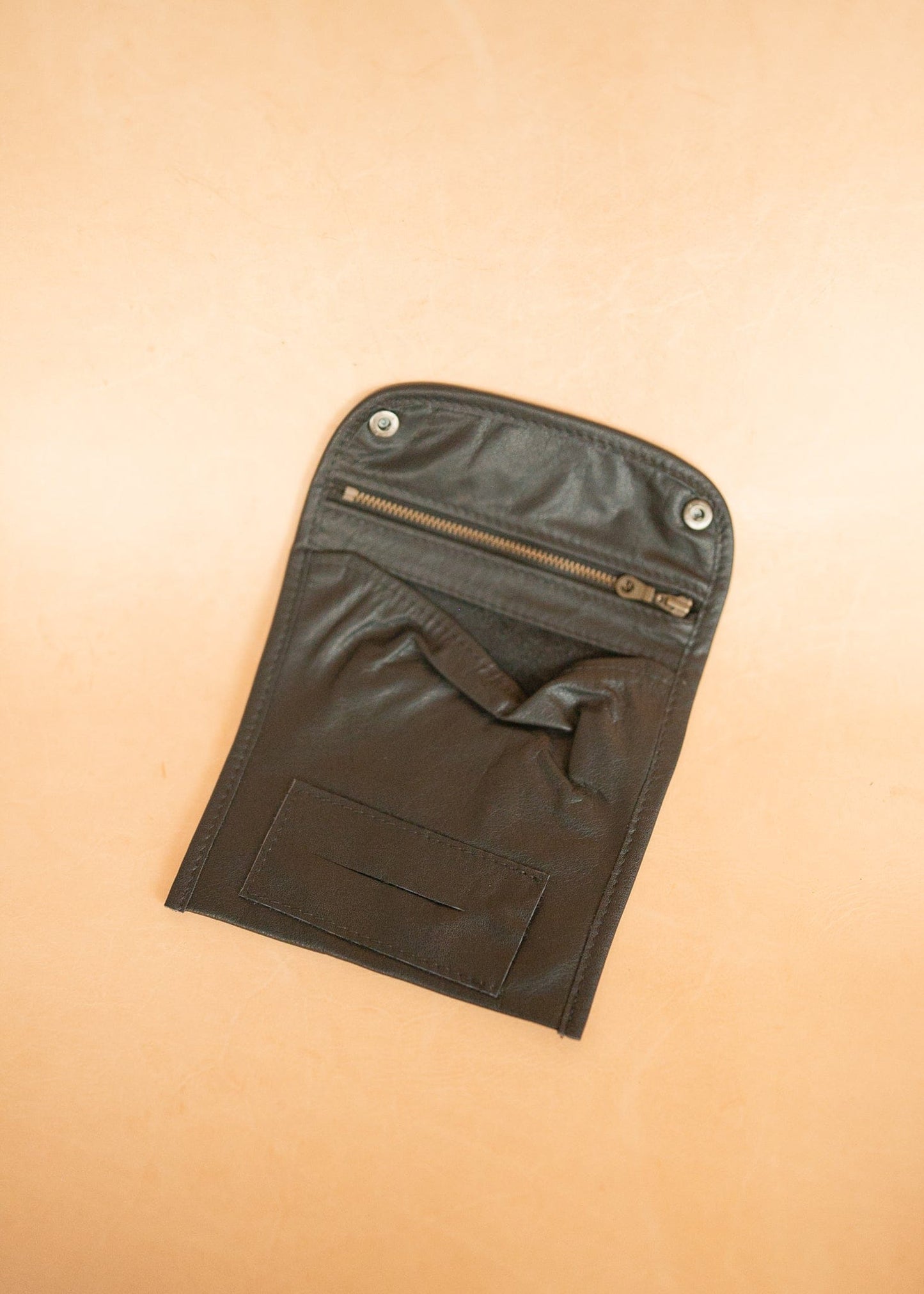 The Real McCaul Tobacco Pouches Tri Fold Tobacco Pouch - Cowhide Australian Made Australian Owned Leather Tobacco Pouch Australian Made Kangaroo & Cowhide Leather