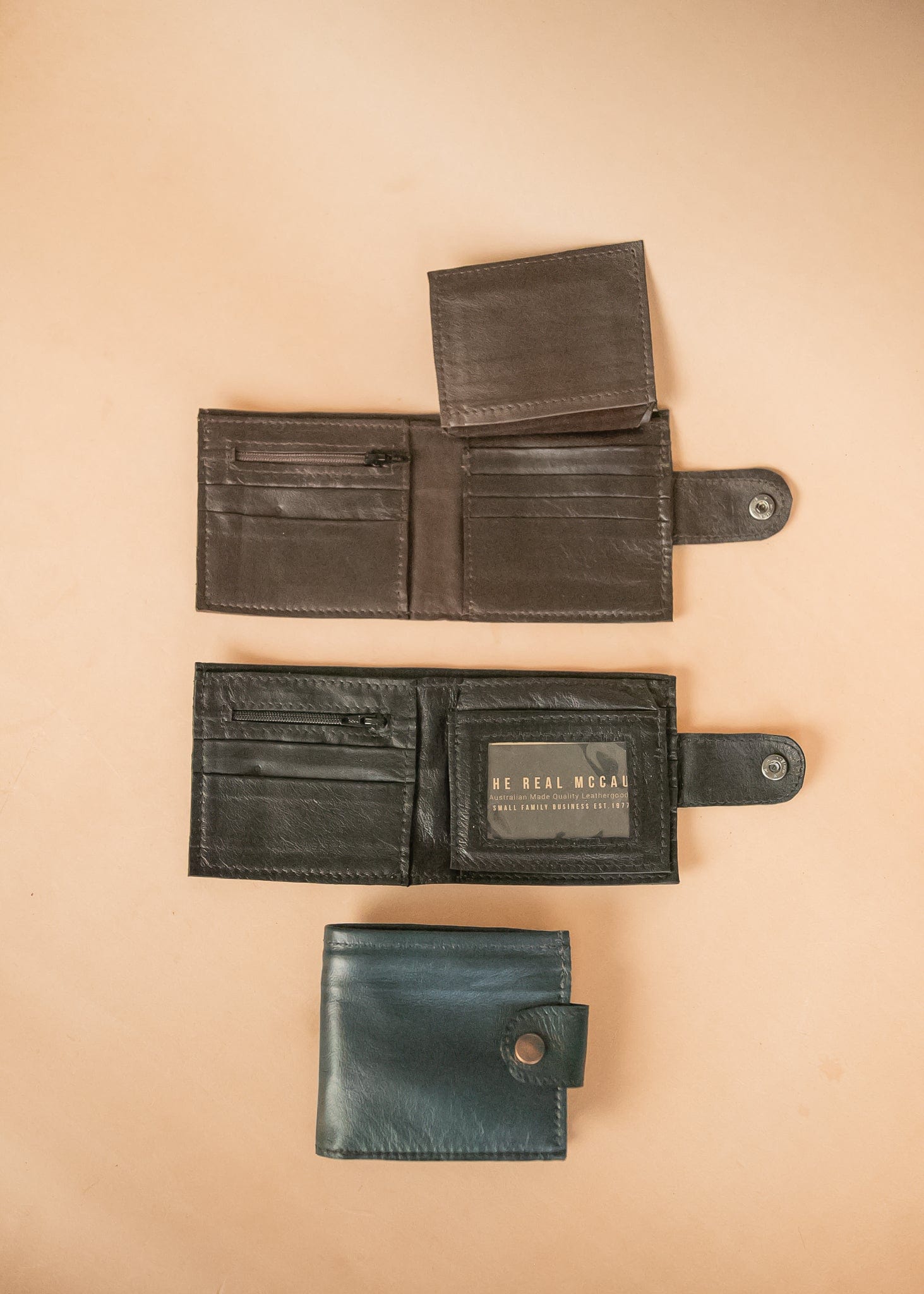 The Real McCaul Wallets Deluxe Men's Wallet - Kangaroo Leather Australian Made Australian Owned Deluxe Men's Leather Wallet - Australian Made - Kangaroo & Cowhide