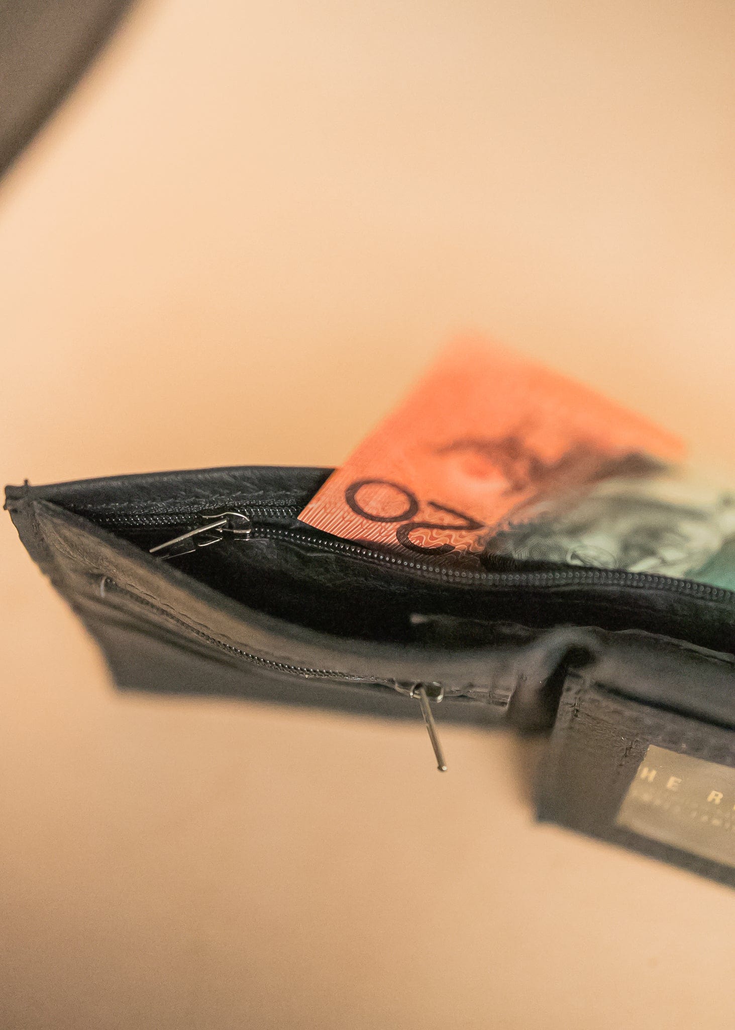 The Real McCaul Wallets Deluxe Men's Wallet - Kangaroo Leather Australian Made Australian Owned Deluxe Men's Leather Wallet - Australian Made - Kangaroo & Cowhide