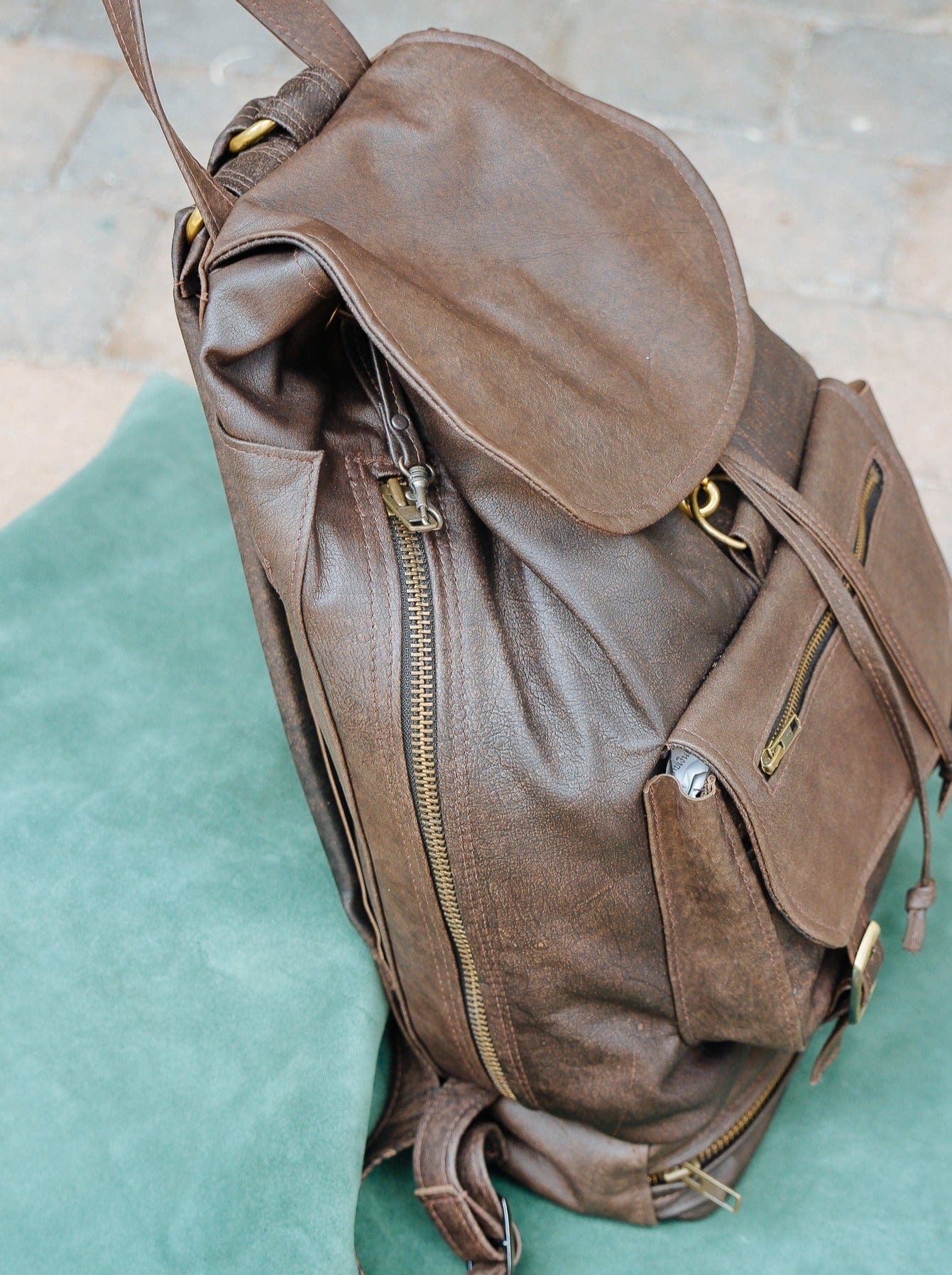 The Real McCaul Back Packs Large Deluxe Travel Laptop Backpack - Kangaroo Australian Made Australian Owned Leather Laptop/Travel Backpack Handmade in Australia- Kangaroo & Cowhide Leather