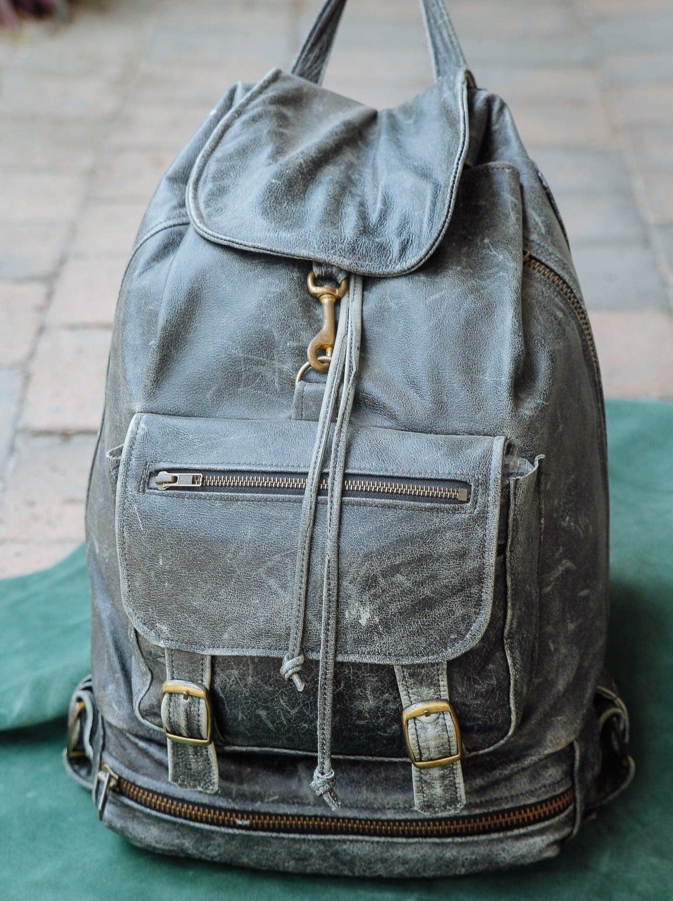 The Real McCaul Back Packs Vintage Grey Large Deluxe Travel Laptop Backpack - Cowhide Australian Made Australian Owned Leather Laptop/Travel Backpack Handmade in Australia- Kangaroo & Cowhide Leather